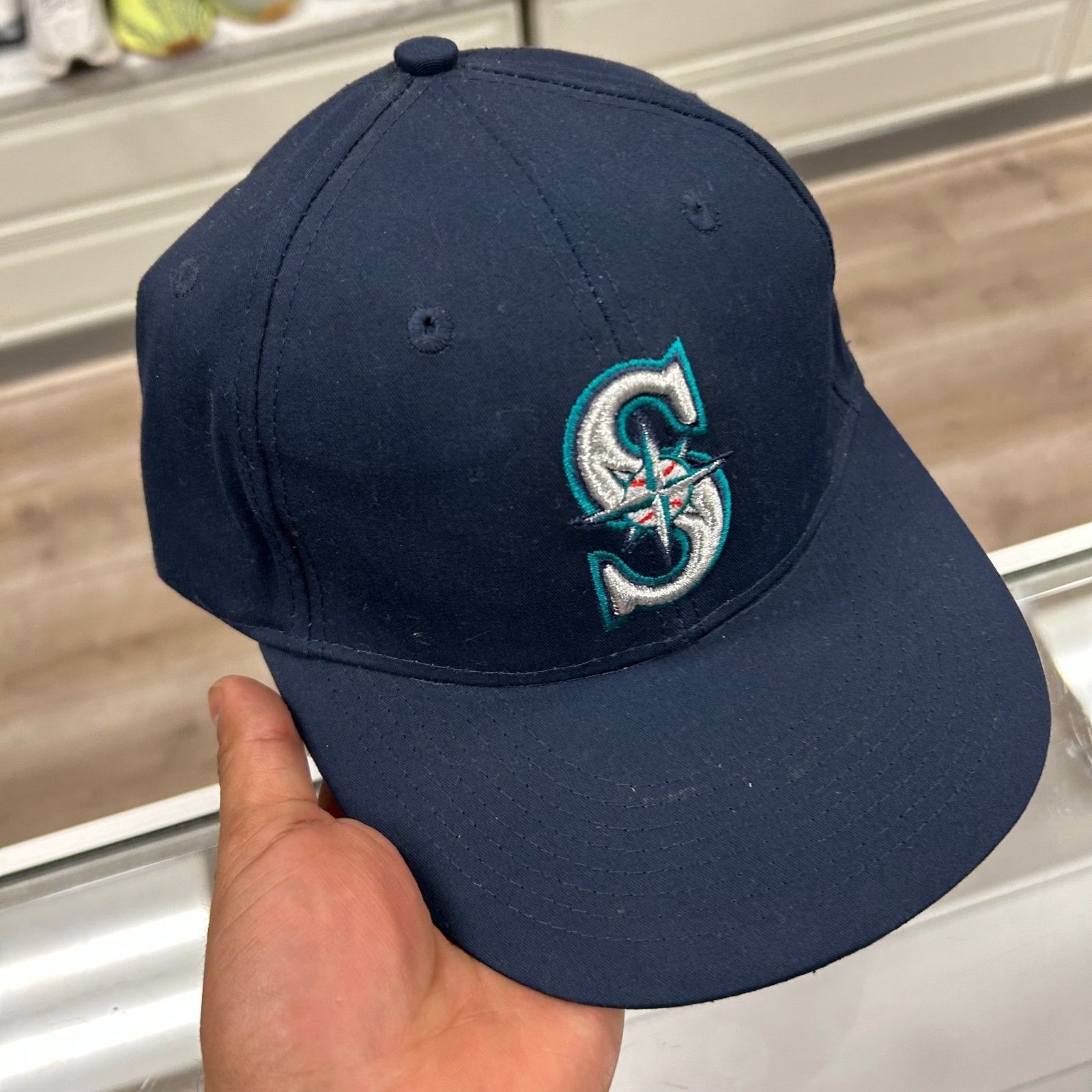 New Era Seattle Mariners Strapback MLB Navy S Compass Logo Hat Cap Size ONE SIZE - 1 Thumbnail