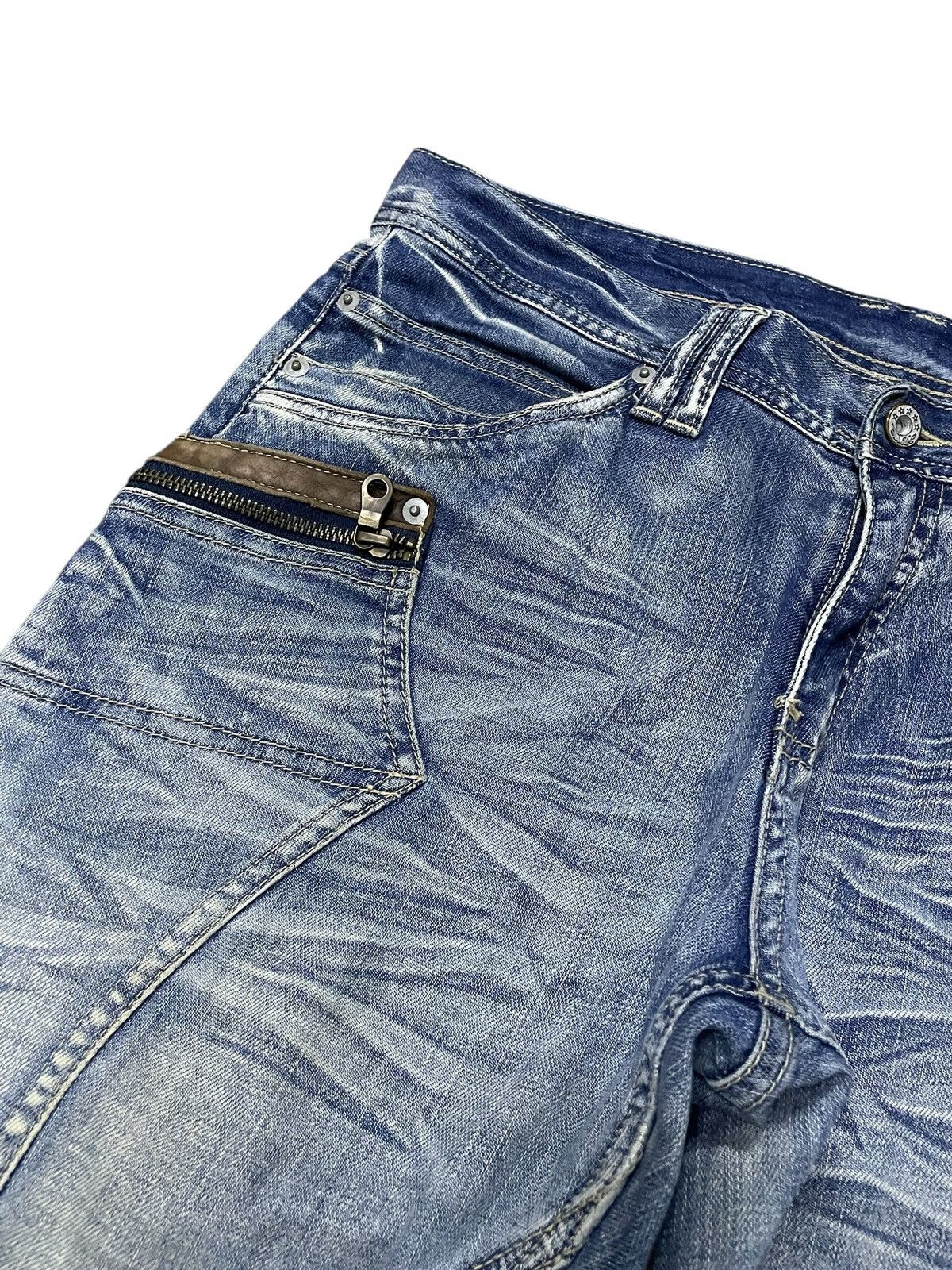 Michel Klein × Tornado Mart Michel Klein Japan Spiral Flared Panelling Gun Pocket Jeans Size US 32 / EU 48 - 9 Thumbnail