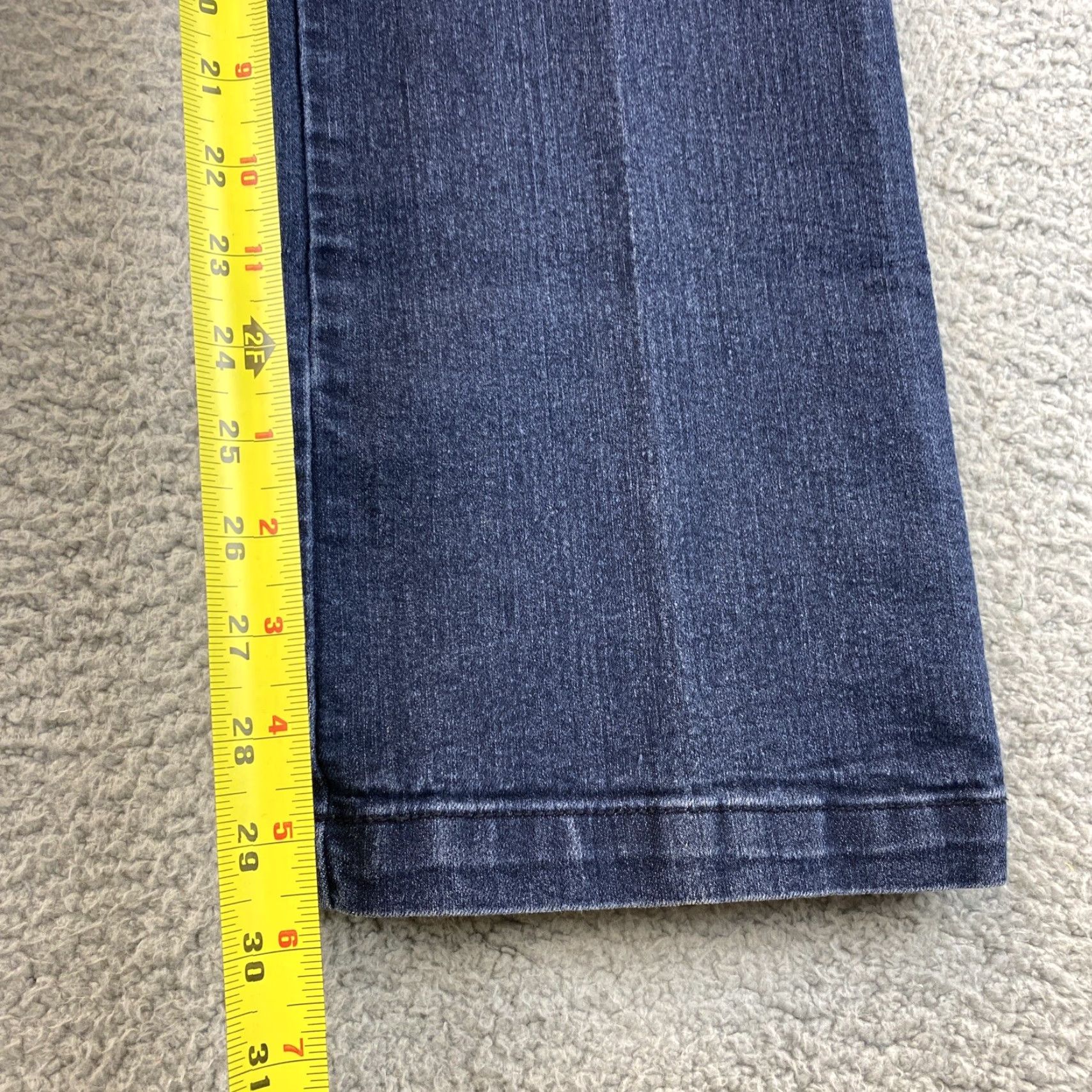 Dockers DOCKERS Jeans Bootcut - Jeans - Women - Size 4 - Blue Denim - 30in Inseam - Stretch Comfort - Regular Rise Size 27" / US 4 / IT 40 - 7 Thumbnail
