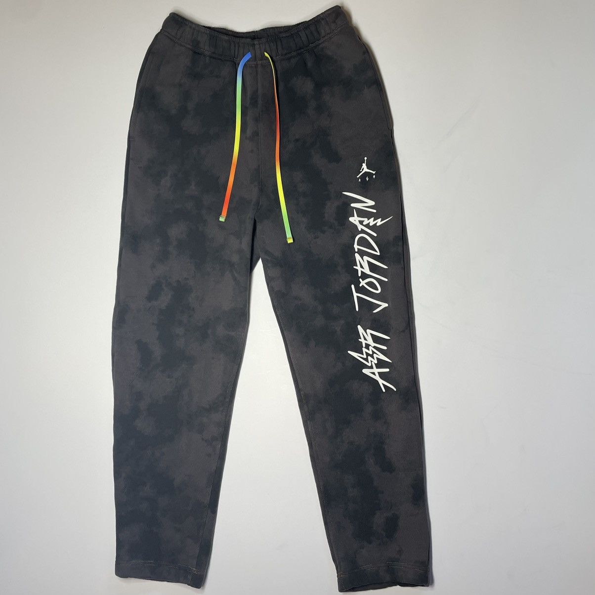 Jordan Brand Nike Air Jordan x J Balvin Fleece Sweatpants Grey Size M Size US 30 / EU 46 - 1 Thumbnail