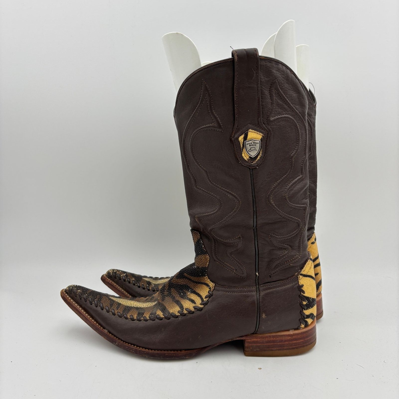 Vintage Wild West Genuine Stingray Single Stone Leather Boots 10.5EE Size US 10.5 / EU 43-44 - 5 Thumbnail