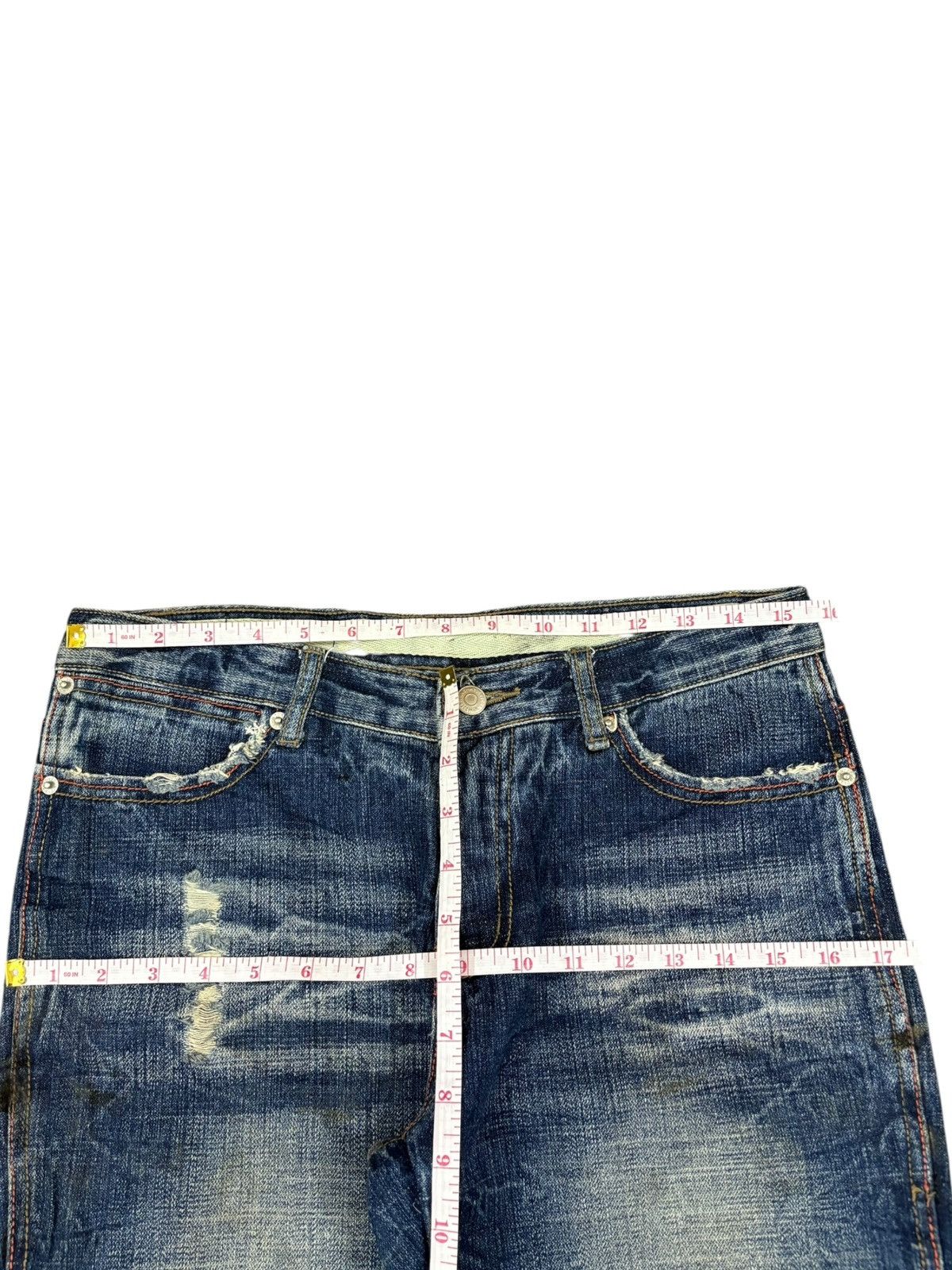 Japanese Brand Vintage Japanese Brand Crack Mud Wash Distressed Loose Jeans Size US 31 - 11 Thumbnail