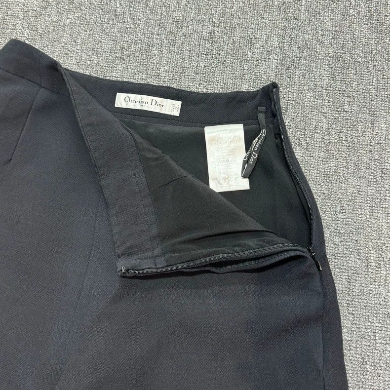 Dior Dior Black wool shorts Size 42" / US 20 - 4 Thumbnail