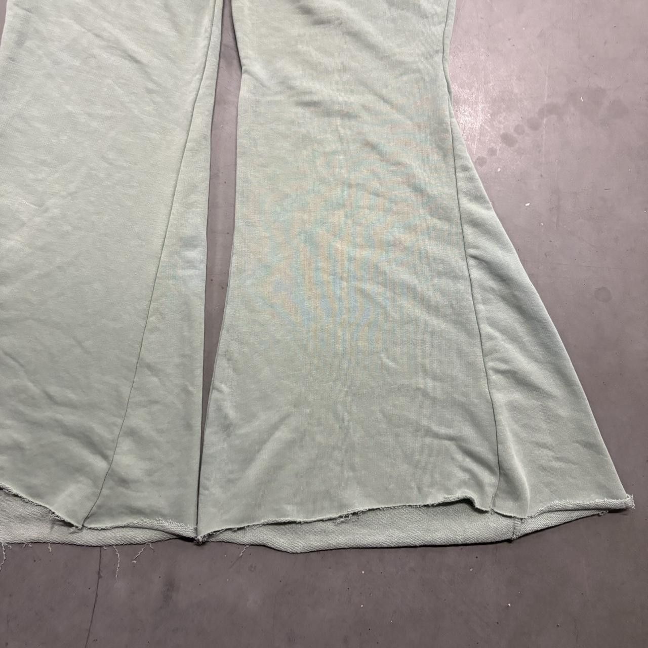 Vintage Crazy Vintage Y2K/2000s Super Flared Green Streetwear Style Sweatpants! Size US 32 / EU 48 - 4 Thumbnail