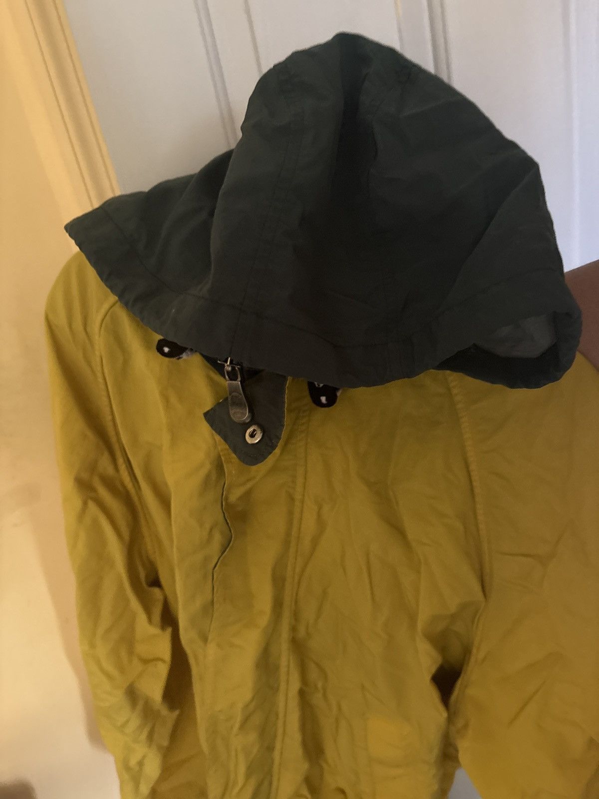 Tommy Hilfiger tommy hildiger yellow sports parka vintage Size US L / EU 52-54 / 3 - 3 Thumbnail