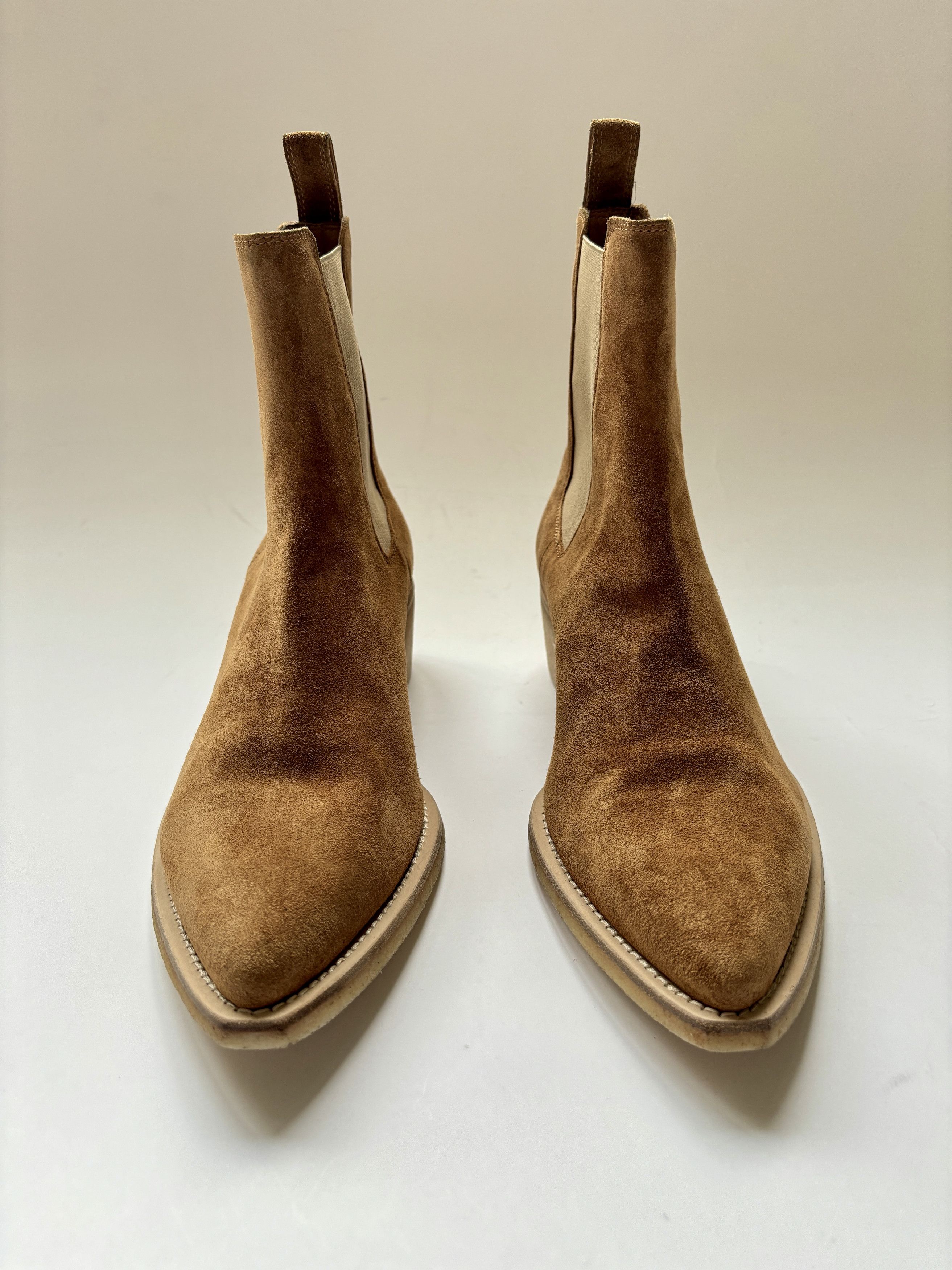 Amiri ⚡️QUICK SALE⚡️Amiri Tan Crepe Suede Pointed Chelsea Boots Size US 11 / EU 44 - 4 Thumbnail