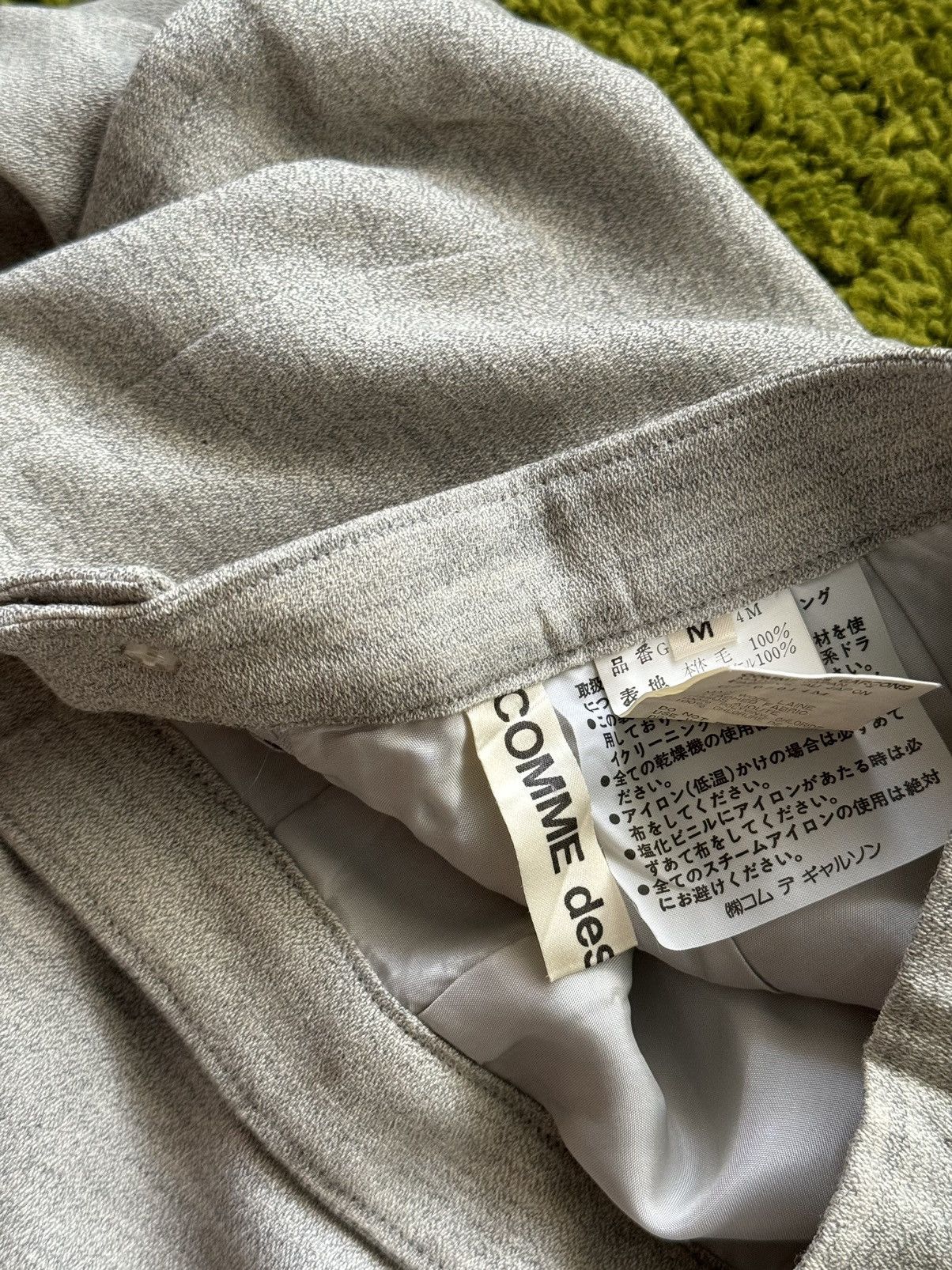 Comme des Garcons × Japanese Brand Comme des Garçons CDG S/S 1991 archive vintage wool skirt Size 27" / US 4 / IT 40 - 6 Thumbnail