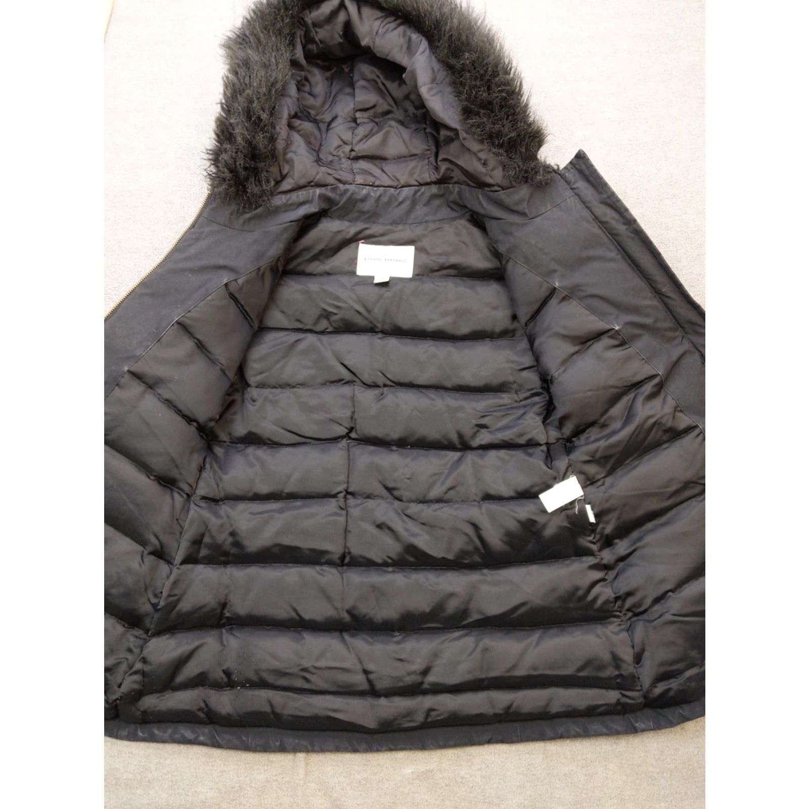 Banana Republic VINTAGE Banana Republic Parka Coat XS Black Down Insulated Hooded Fur Trim Lined Womens Size XS / US 0-2 / IT 36-38 - 3 Thumbnail