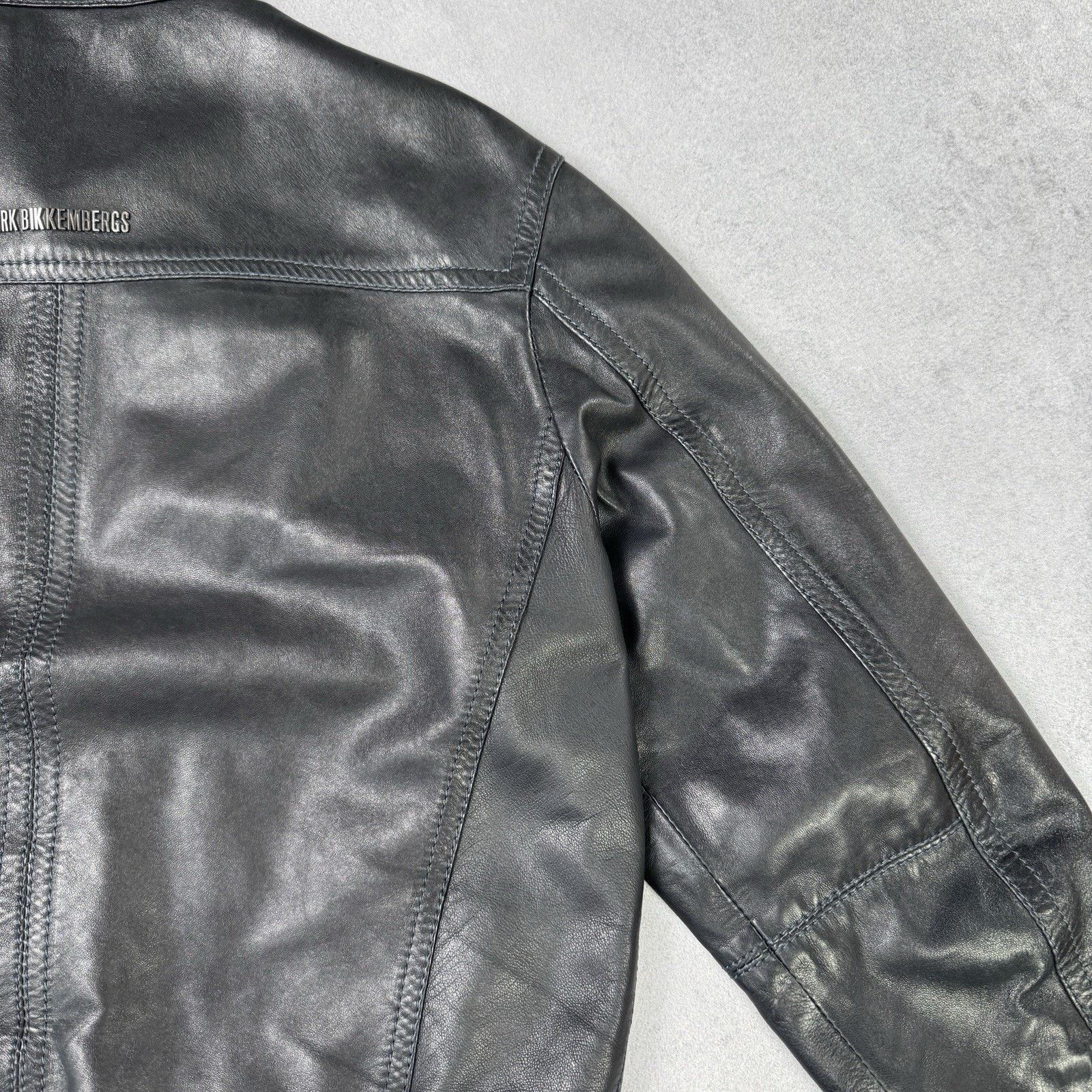 Dirk Bikkembergs Dirk Bikkembergs Men Leather Jacket Size 48 Dark Blue Size US M / EU 48-50 / 2 - 18 Thumbnail