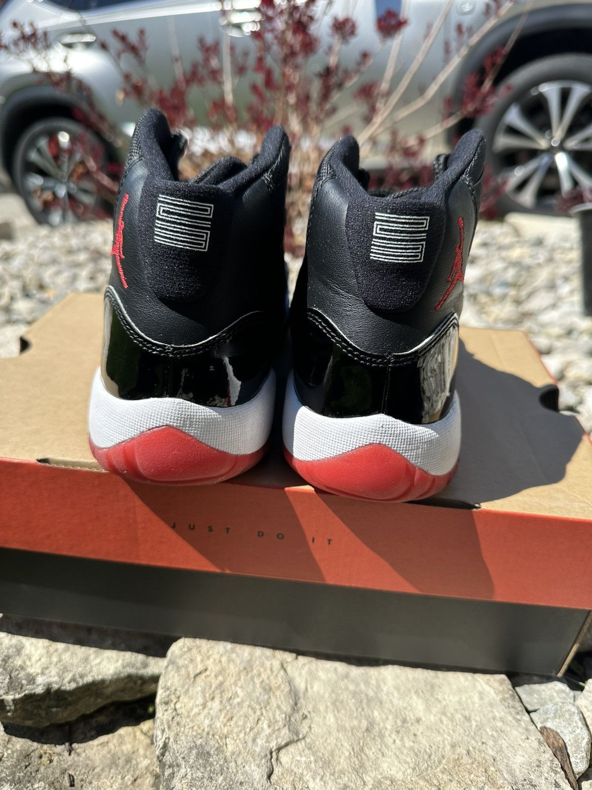 Jordan Brand Air Jordan 11 Retro (GS) Size US 6.5 / EU 39-40 - 4 Thumbnail