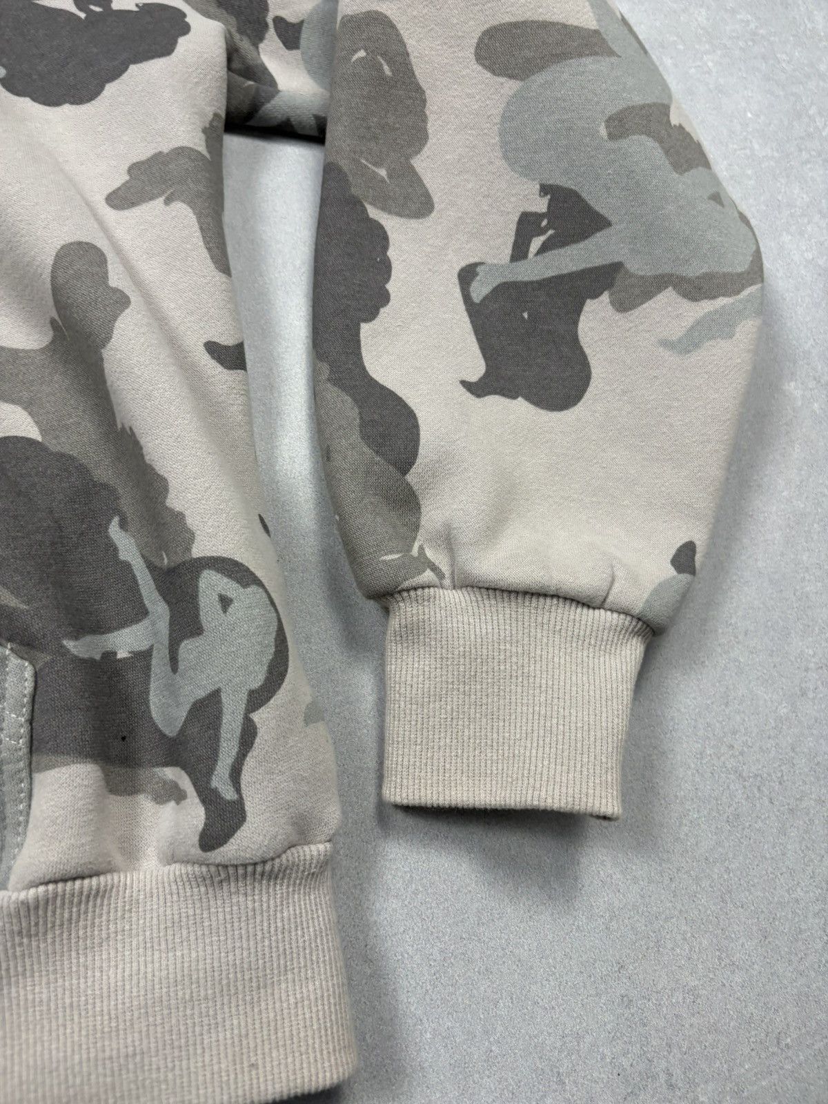 Named Collective Named Collective Unrealistic Ideals Zip Hoodie Camo Girls S Size US S / EU 44-46 / 1 - 10 Thumbnail