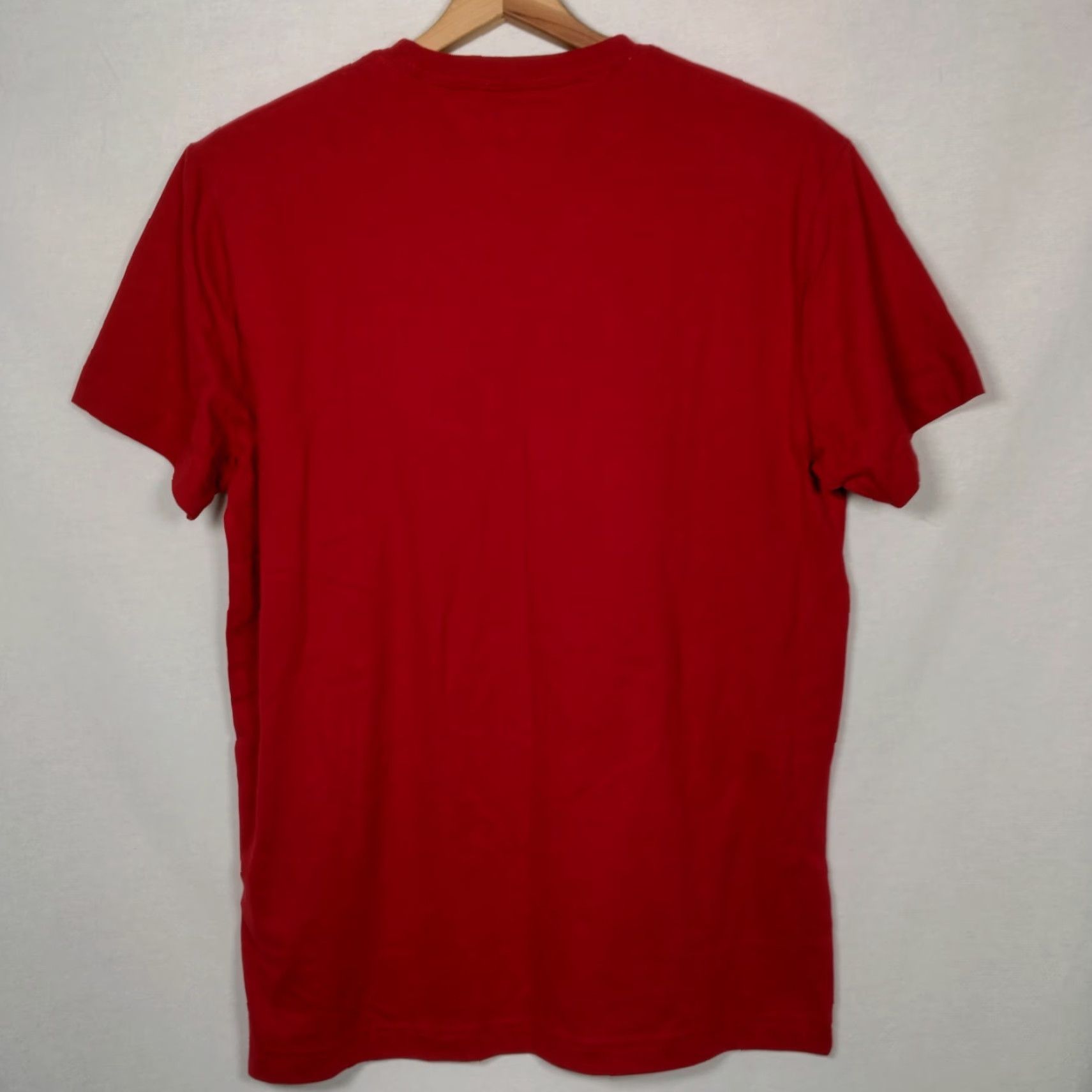 Tommy Hilfiger Tommy Hilfiger Shirt Men XS Red Puffy Graphic T Short Sleeve New 2011 Size US XS / EU 42 / 0 - 4 Thumbnail