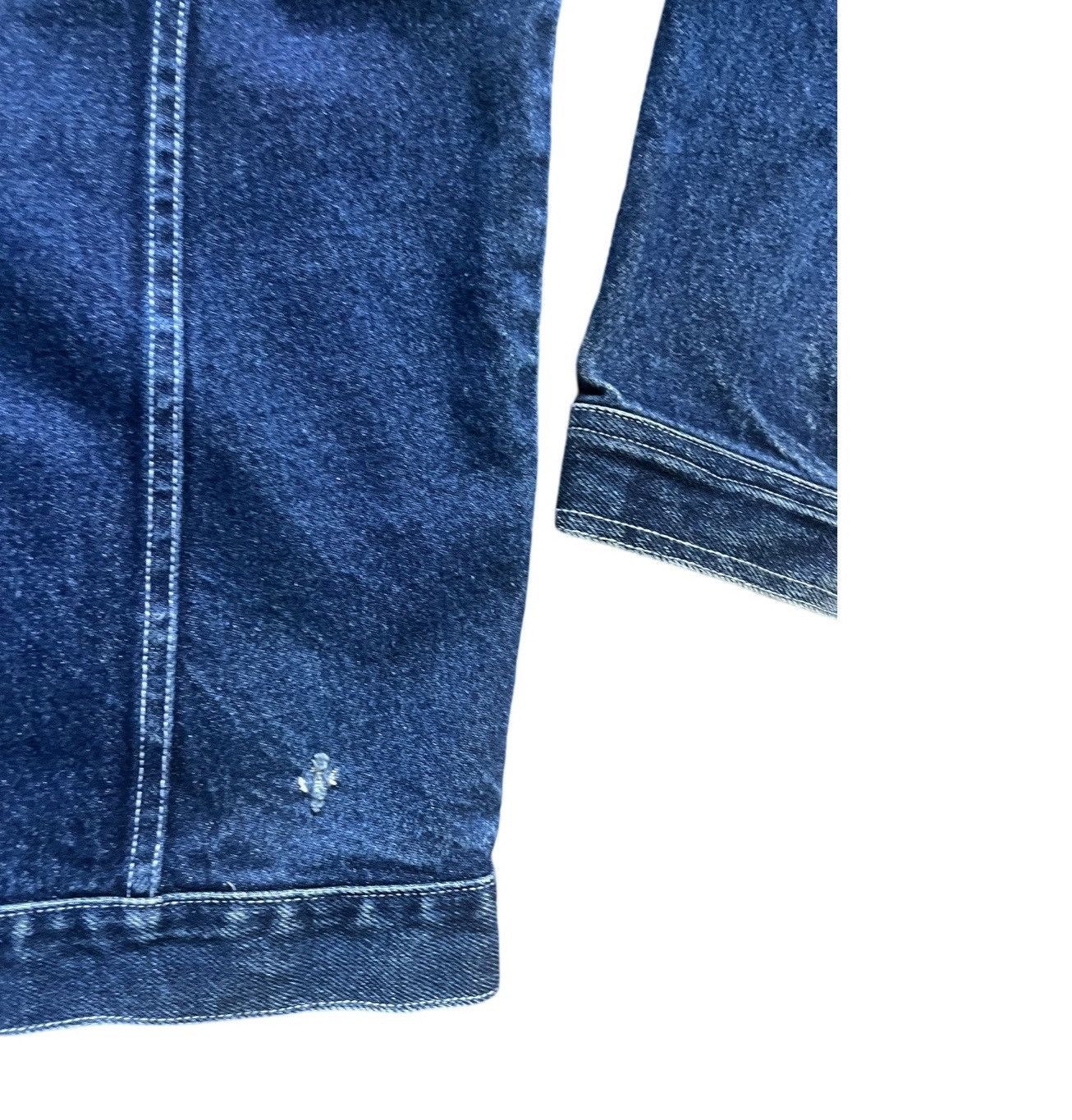 Vintage Vintage FJ560 Fat Joe Men’s Thrashed Denim Jacket Sz XL Size US XL / EU 56 / 4 - 5 Thumbnail