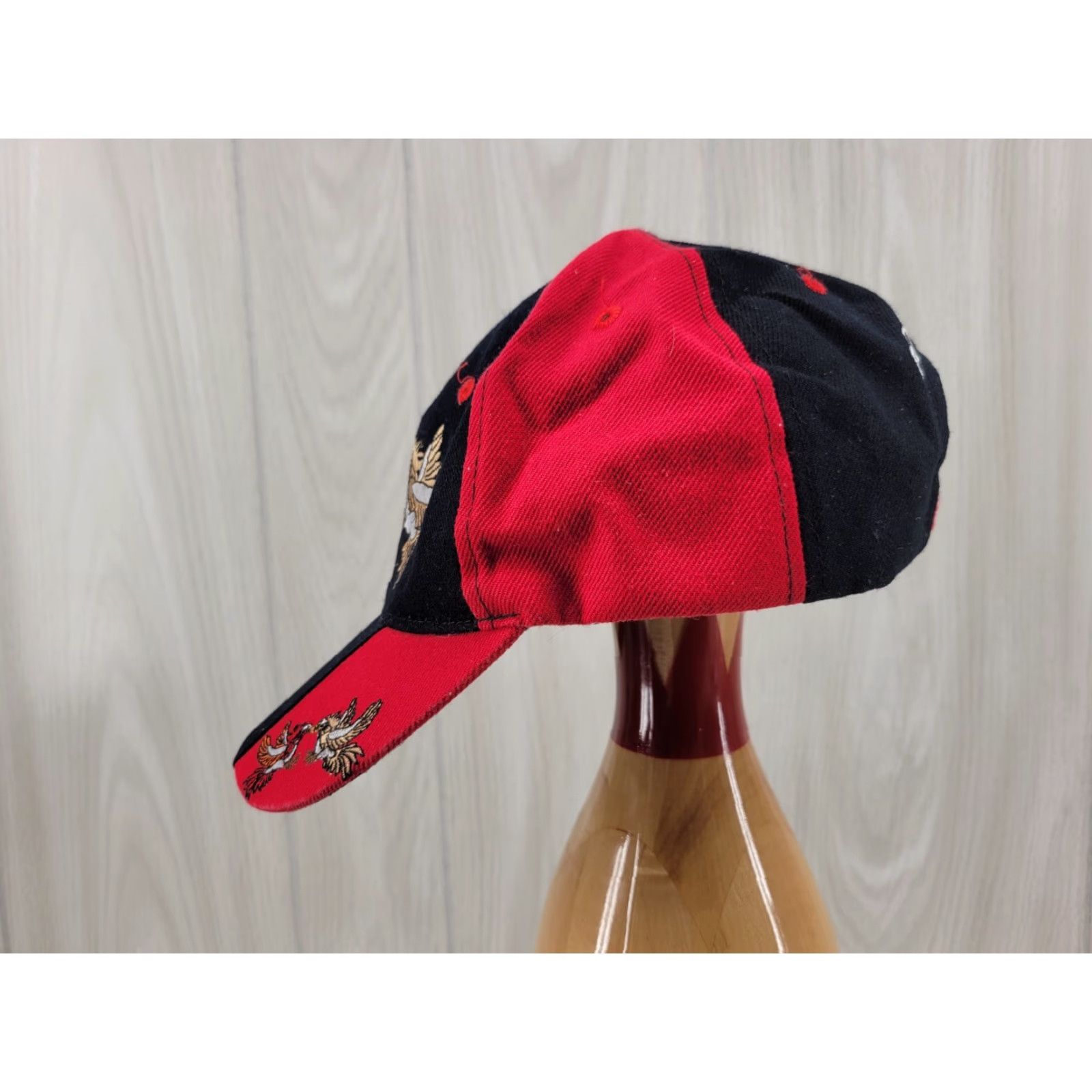 Vintage VINTAGE Roosters Chickens Cock Cartoon Baseball Hat Cap Lid Black Red MLB Strapback Men Adjustable Size Black Mens Hats Size ONE SIZE - 4 Thumbnail