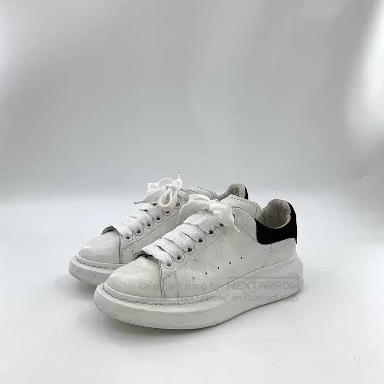 Alexander McQueen Alexander Mcqueen White and black tailed casual flat sneak Size US 6 / IT 36 - 1 Thumbnail