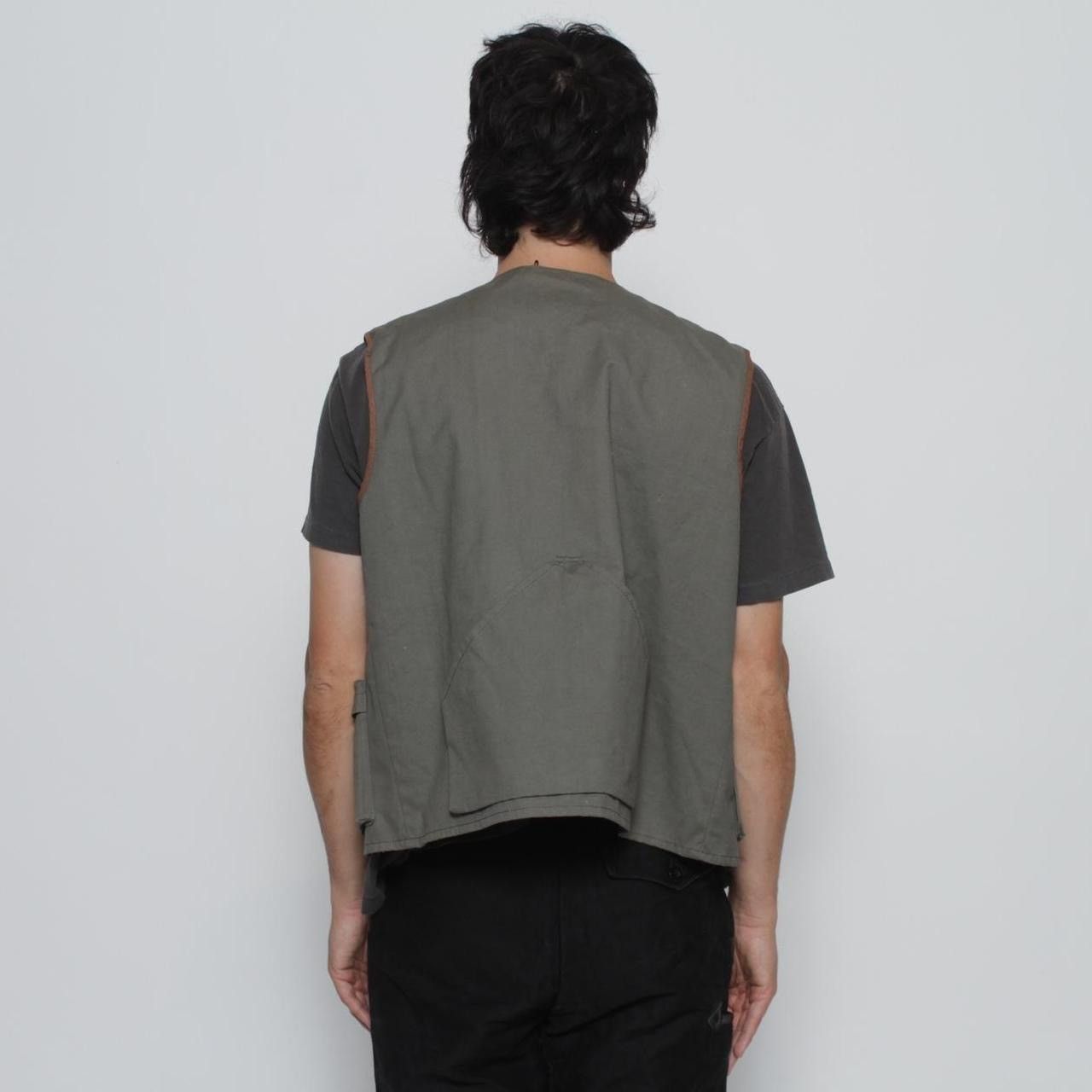 Vintage GREEN WITH BROWN TRIM DETAIL UTILITY POCKET VEST Size US XL / EU 56 / 4 - 5 Thumbnail