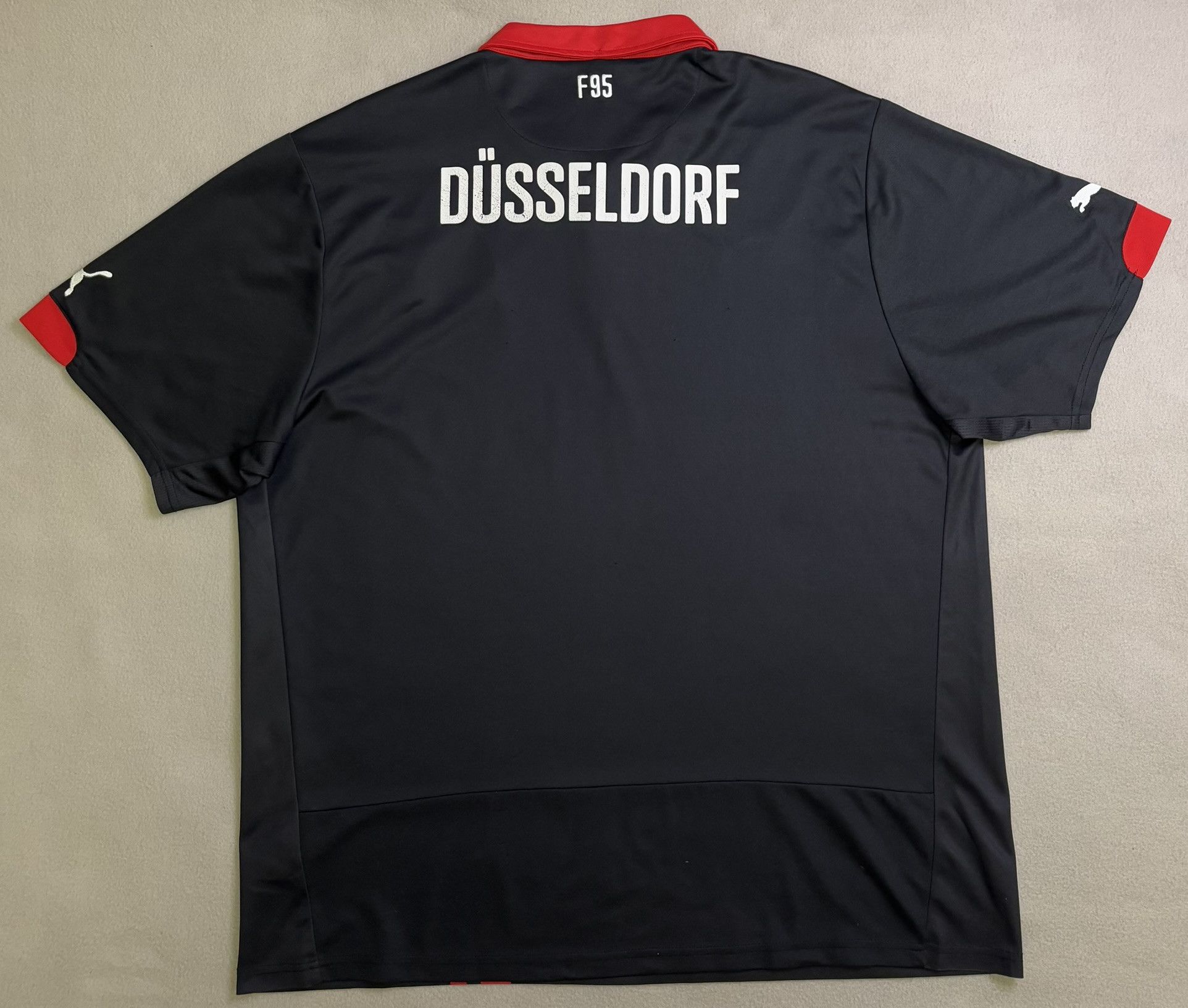 Puma Fortuna Dusseldorf 2014-2015 Puma Football Jersey Size XXL Size US XXL / EU 58 / 5 - 13 Thumbnail