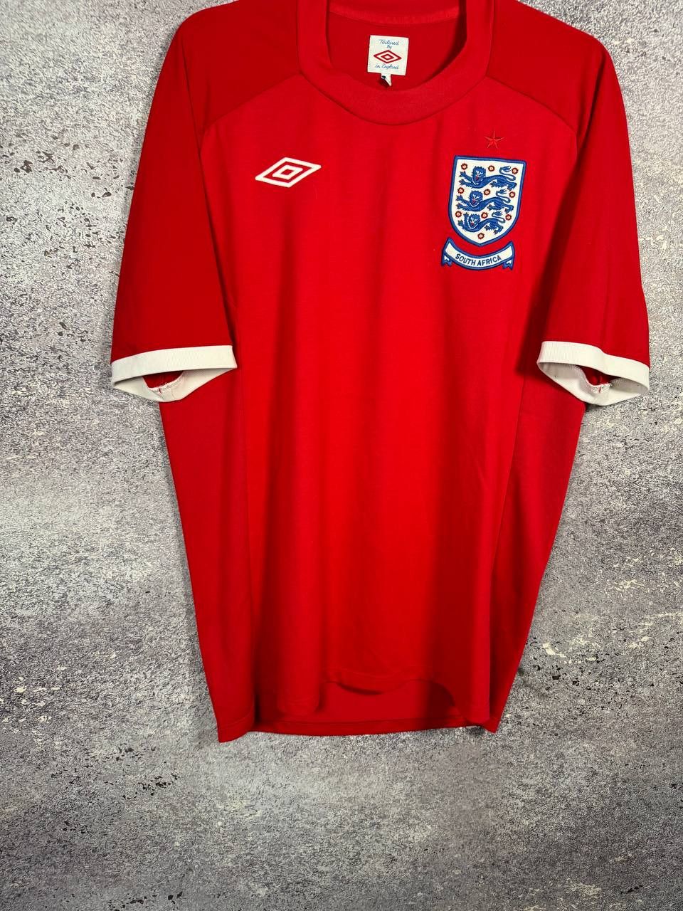 Umbro England National Team 2010 Umbro Soccer Jersey Size US L / EU 52-54 / 3 - 3 Thumbnail
