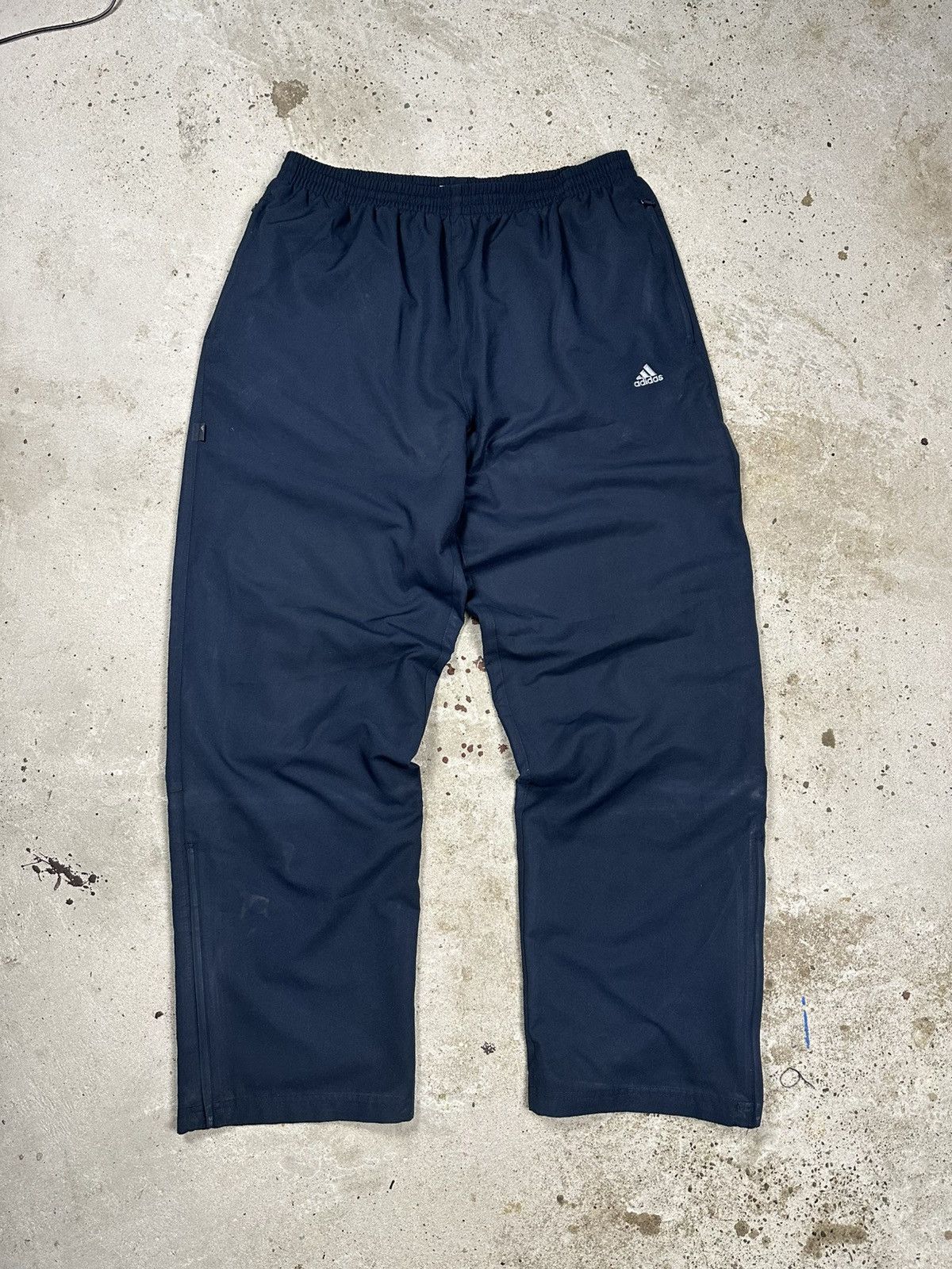 Adidas Vintage Y2K Adidas Baggy Navy Track Pants Loose Size US 36 / EU 52 - 2 Thumbnail