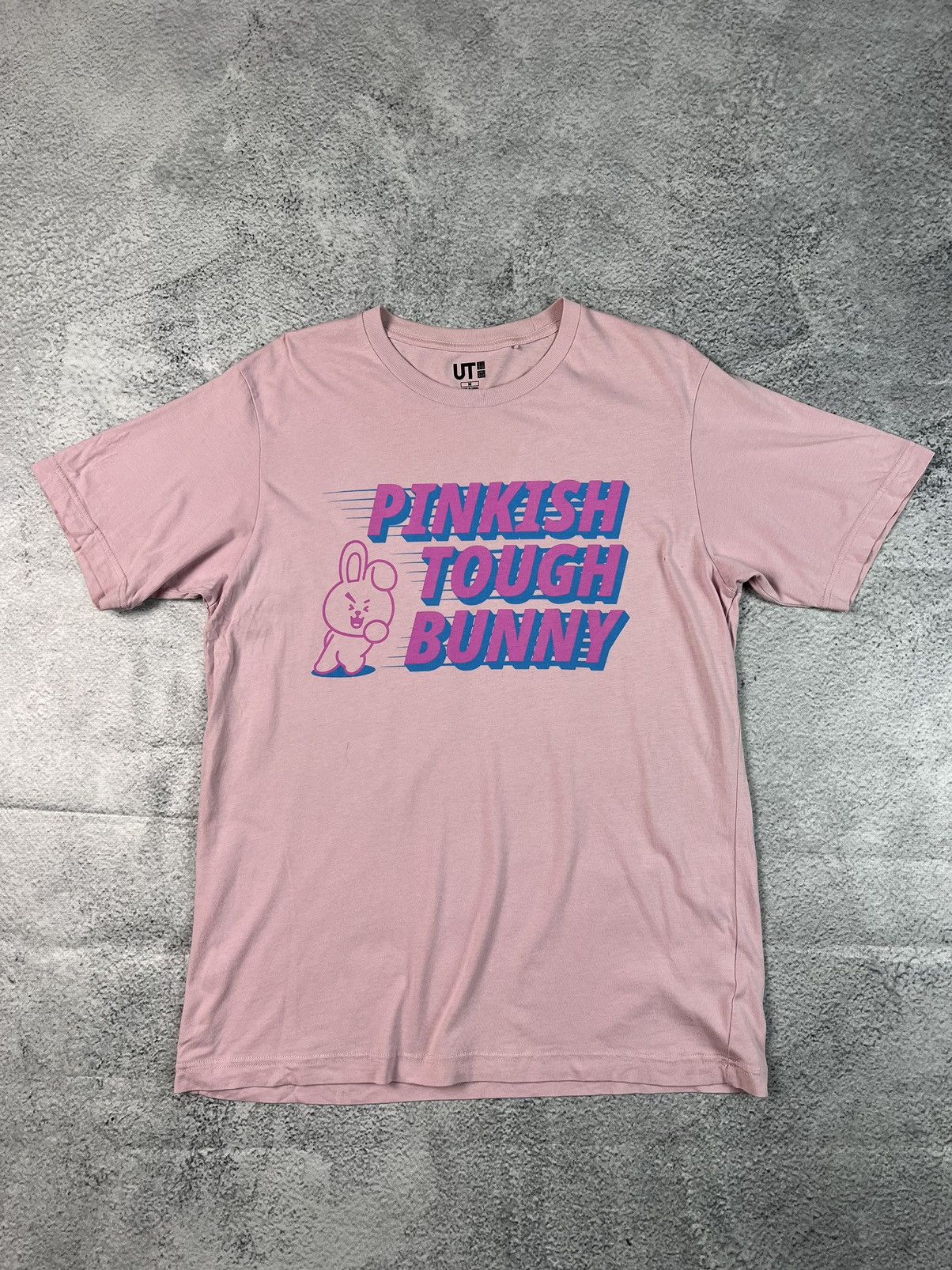 Uniqlo Uniqlo pinkish tough bunny tee Size US M / EU 48-50 / 2 - 1 Thumbnail