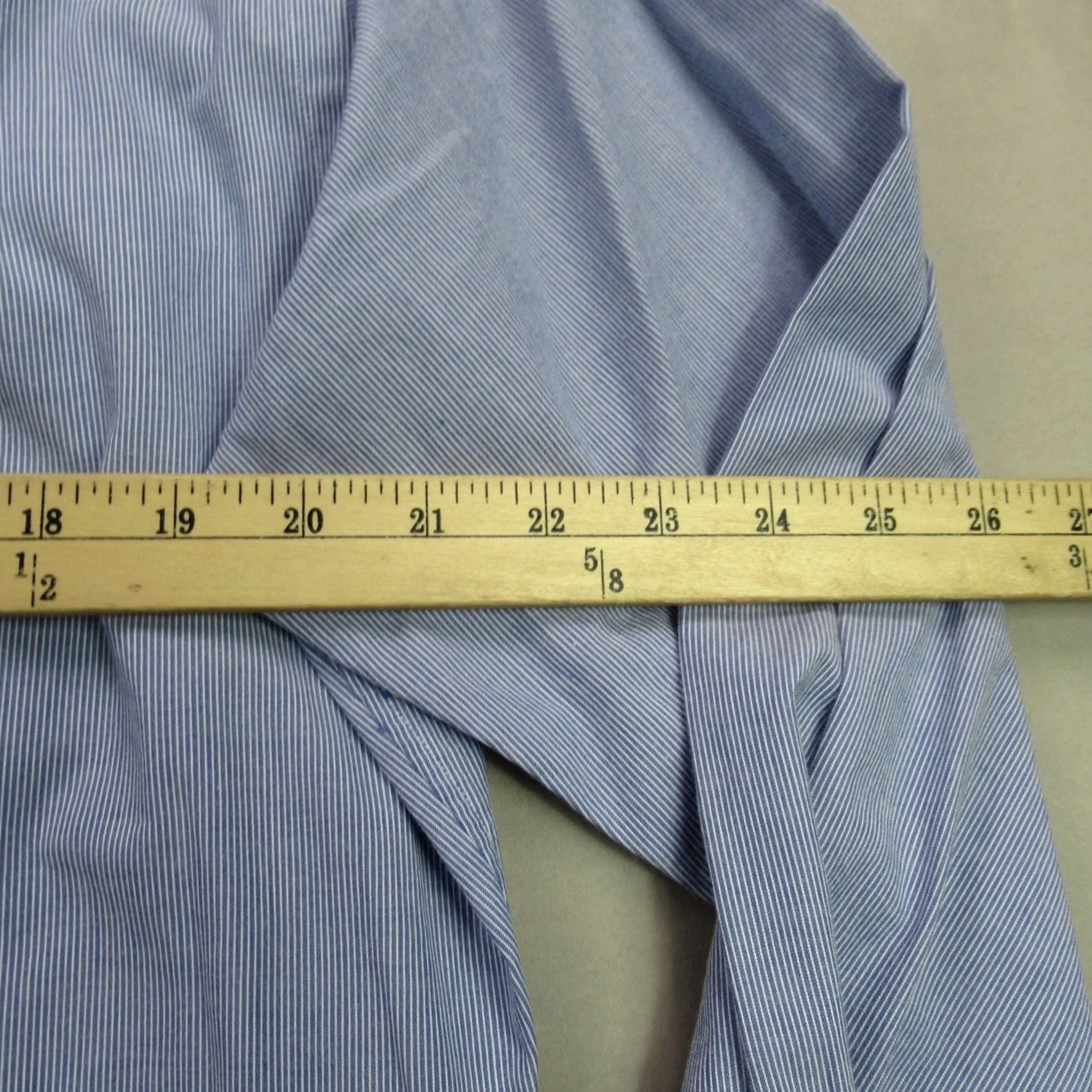 Polo Ralph Lauren Ralph Lauren Shirt Mens 15.5 L Long Sleeve Lightweight Button Front Yarmouth Blue Polo Ralph Lauren Button-Up Shirt Mens L Blue Size US L / EU 52-54 / 3 - 7 Thumbnail