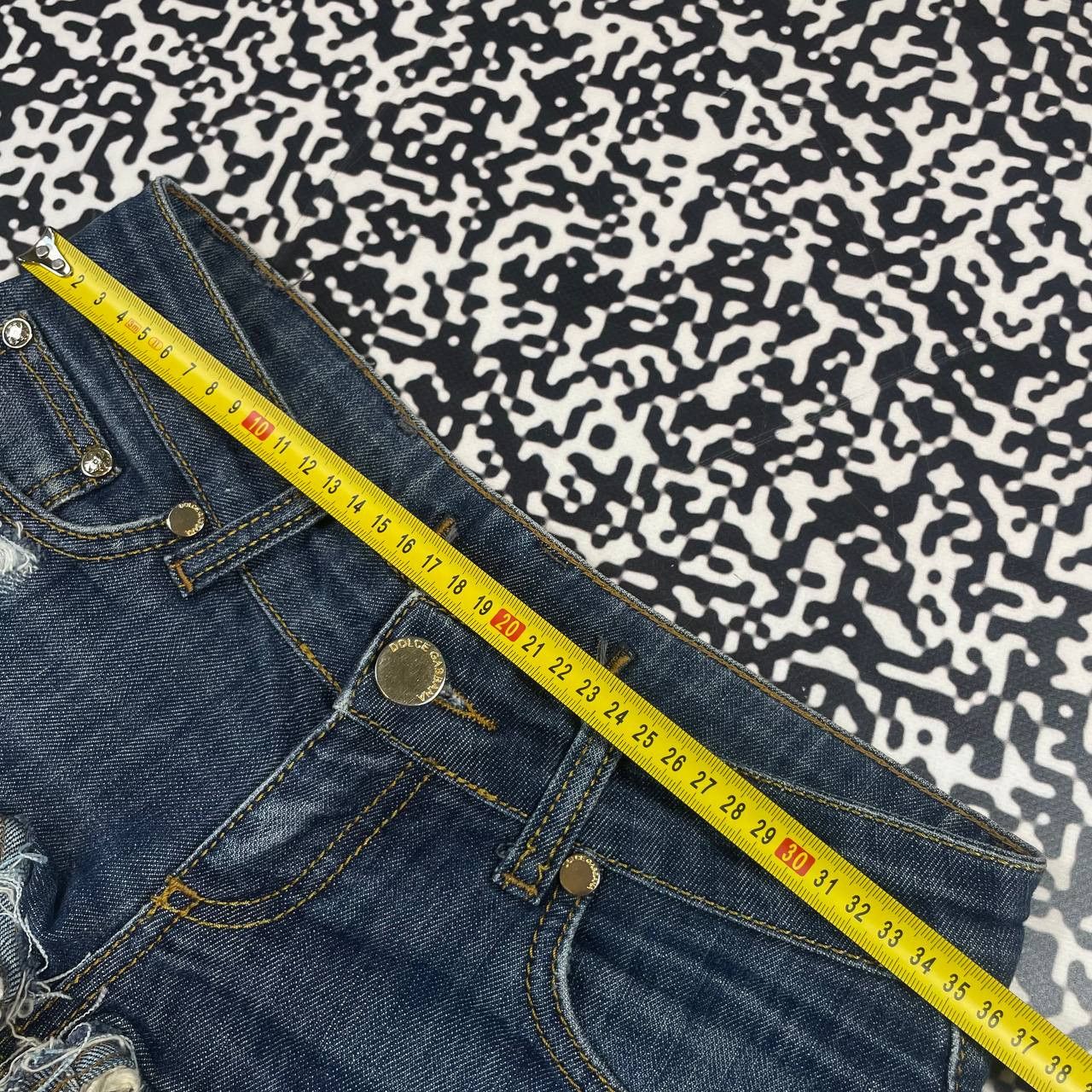 Dolce & Gabbana Vintage Y2K Dolce Gabbana Sexy Luxury Distressed Style Short Size 27" / US 4 / IT 40 - 13 Thumbnail