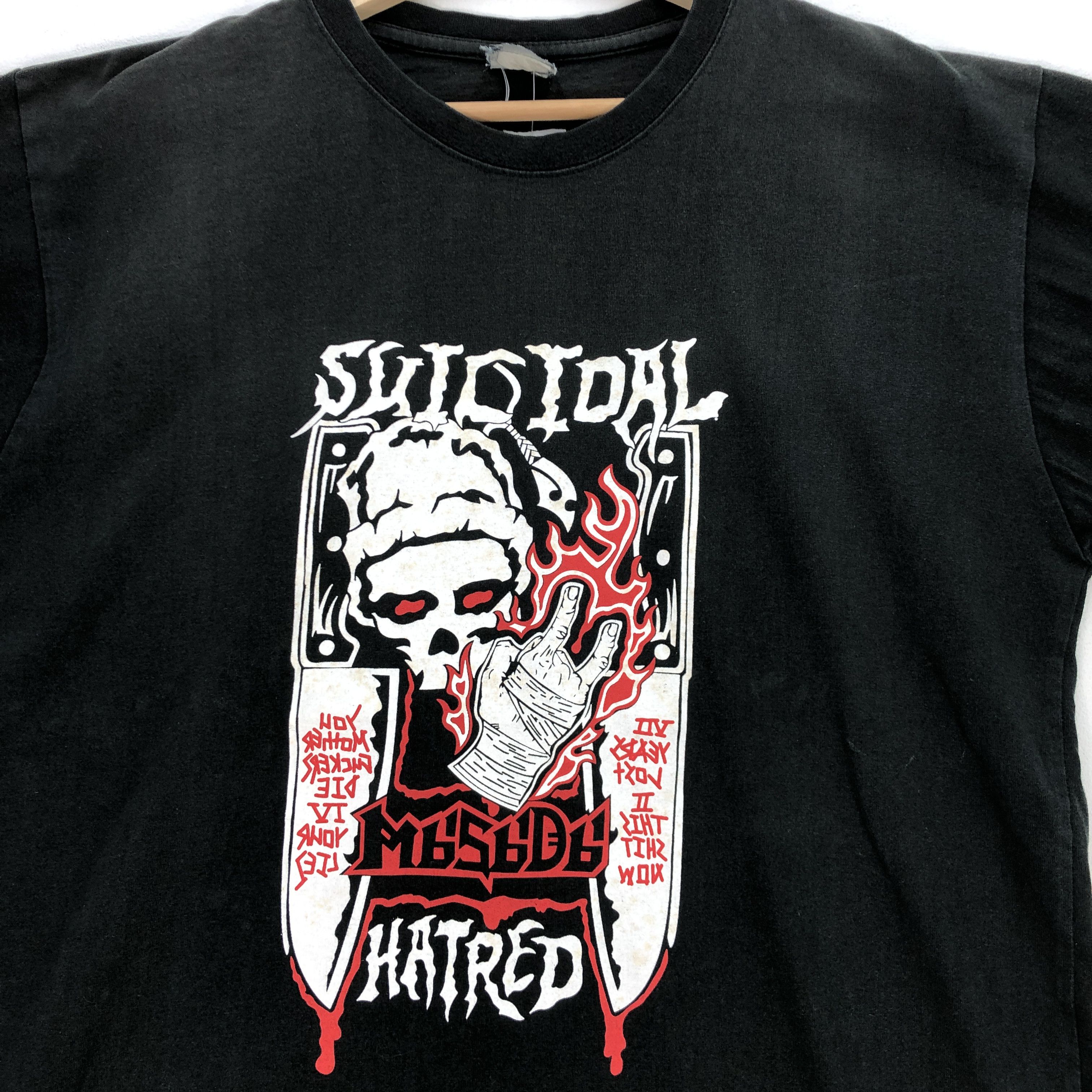 Japanese Brand Vintage Suicidal Masada Hatred T Shirt Skulls Tees Size US L / EU 52-54 / 3 - 2 Thumbnail