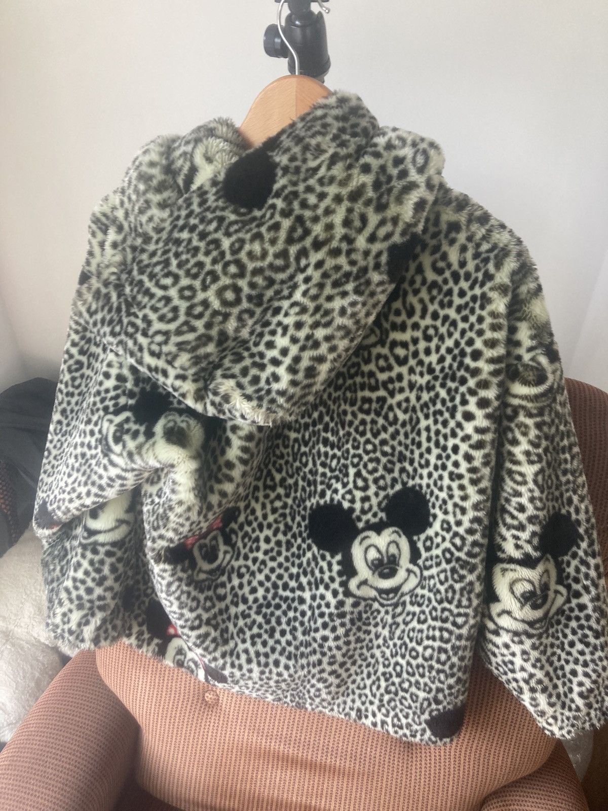 Disney × Mickey Mouse Vintage Disney leopard print hooded coat Size M / US 6-8 / IT 42-44 - 3 Thumbnail