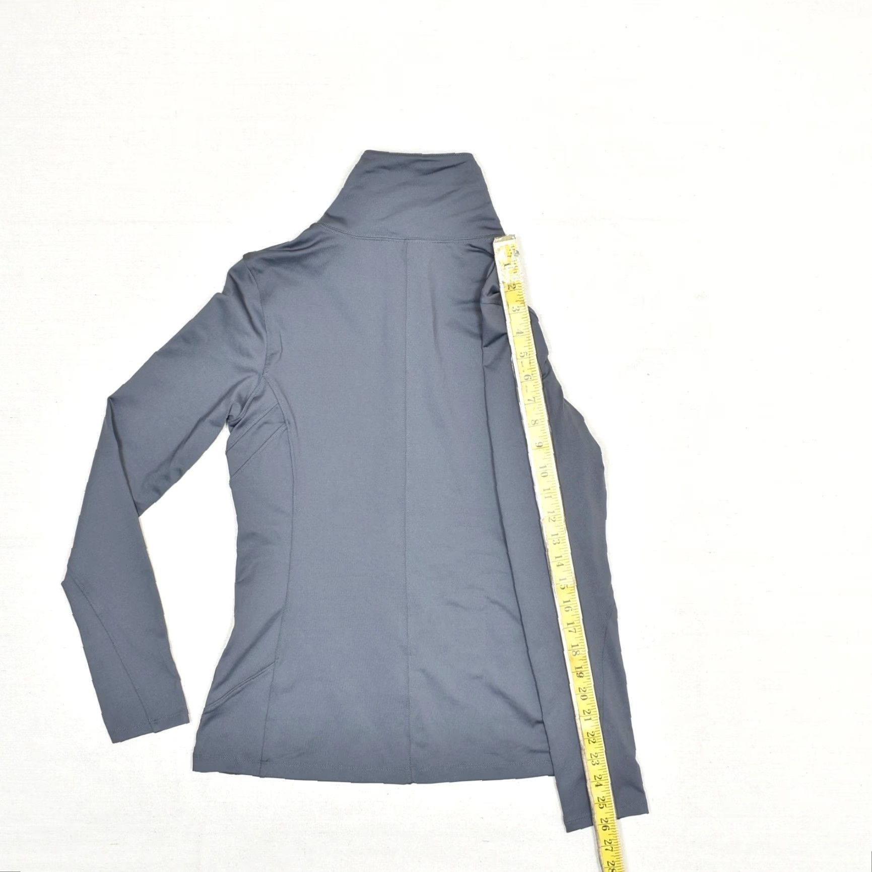 Under Armour Under Armour Women Full Zip Jacket Solid Polyester Gray Size S Fitted All Season Jacket Womens Gray Solid Full Zip Polyester S Size S / US 4 / IT 40 - 6 Thumbnail