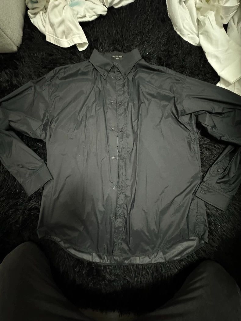 Balenciaga Balenciaga Solid color single-breasted long-sleeved shirt Size US XS / EU 42 / 0 - 1 Thumbnail