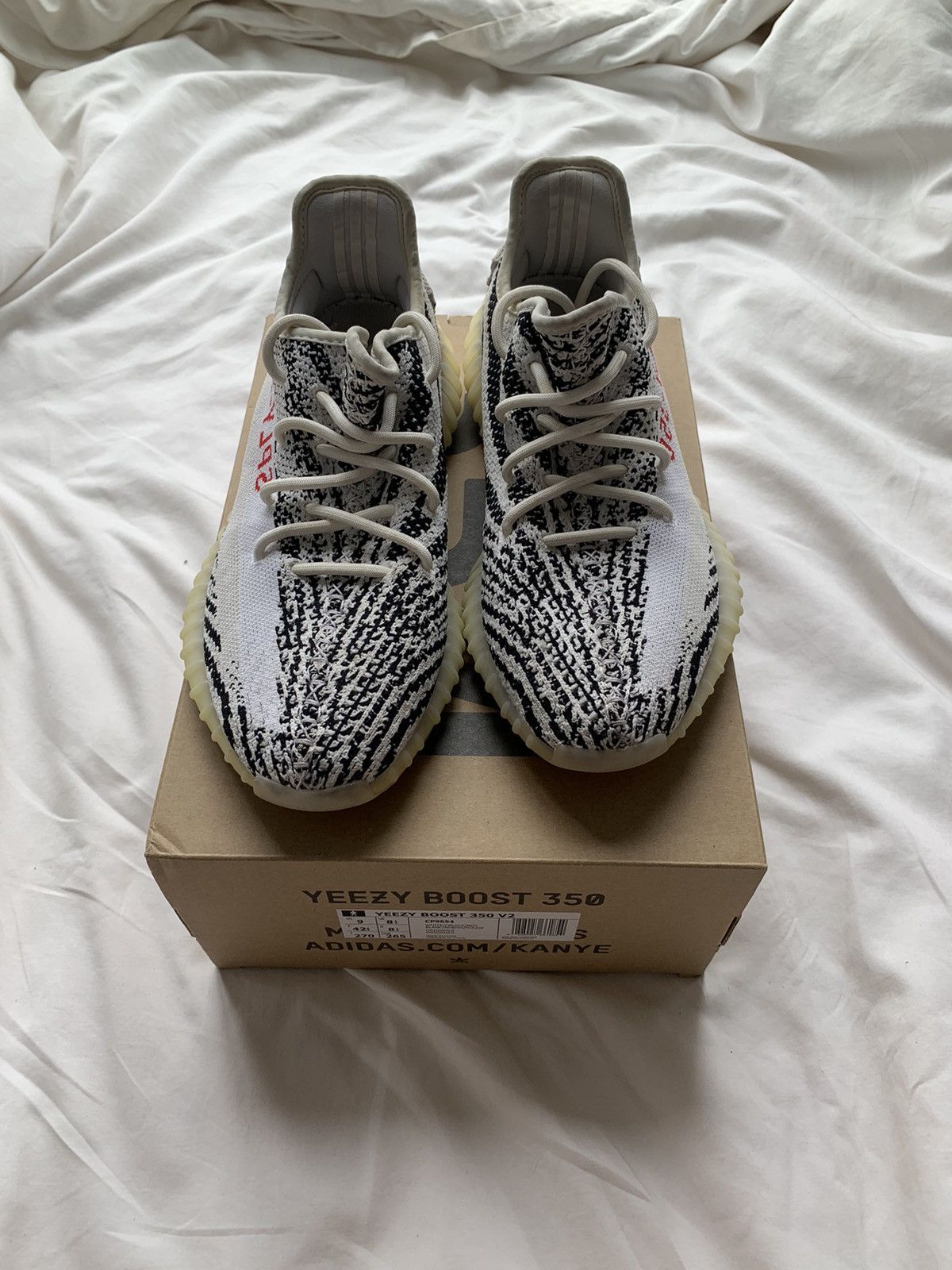 Adidas × Yeezy Adidas Yeezy Boost 350 V2 Zebra - US9 Size US 9 / EU 42 - 4 Thumbnail