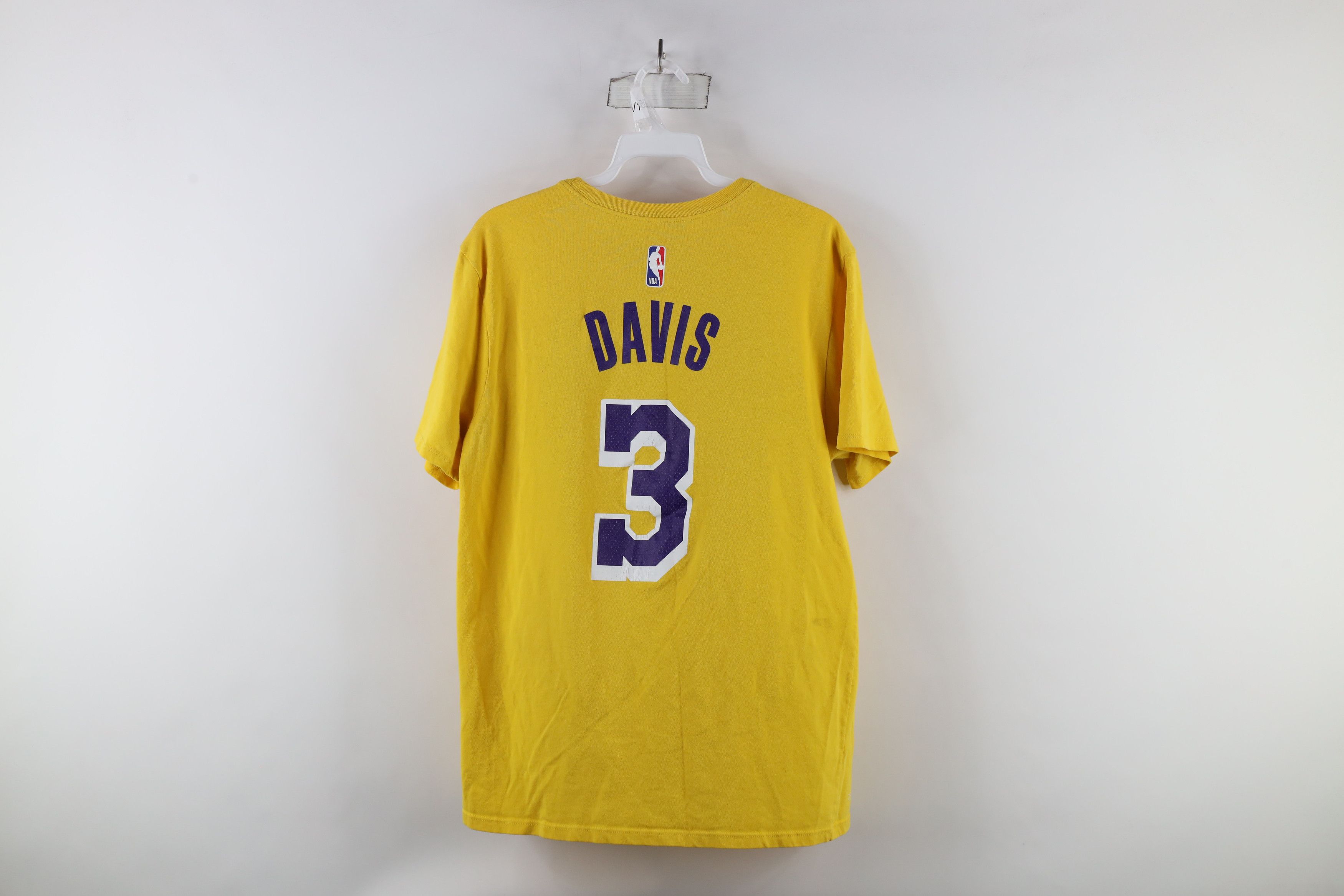 Nike × Vintage Nike Anthony Davis Los Angeles Lakers Basketball T-Shirt Size US M / EU 48-50 / 2 - 14 Thumbnail