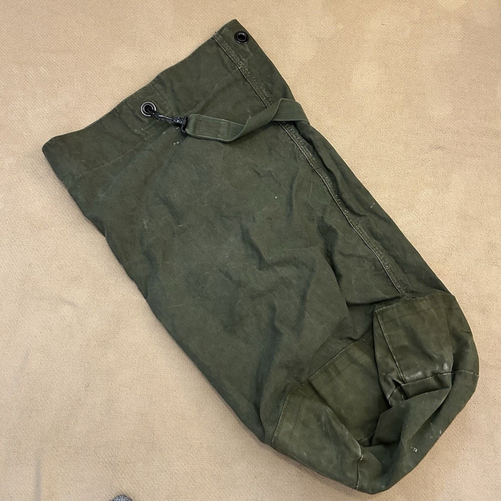 Vintage Vintage 70s US Army OD Canvas Duffle Cargo Vietnam Era Bag Size ONE SIZE - 4 Thumbnail