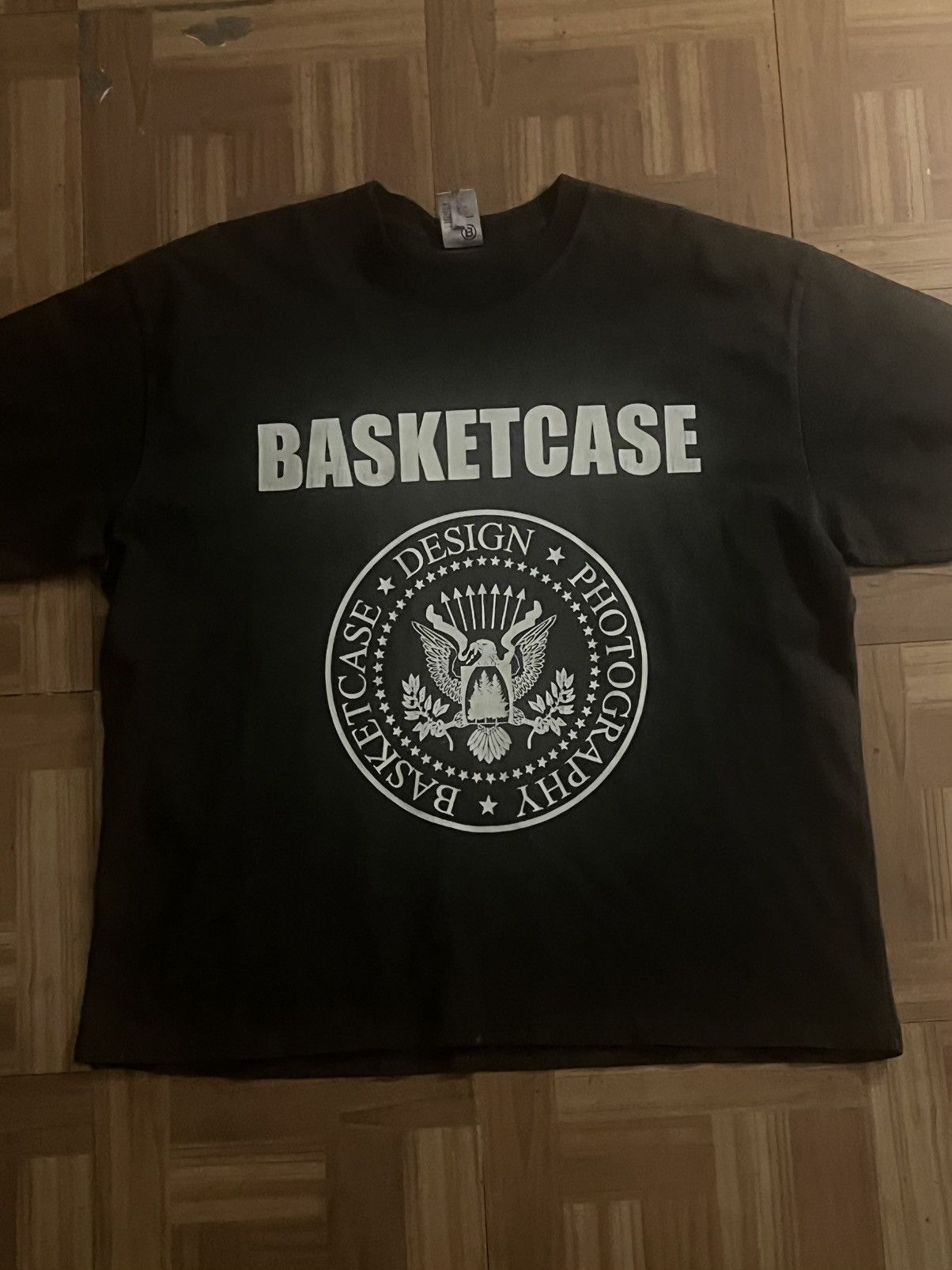 basketcase gallery Basketcase Gallery T-Shirt Size US XL / EU 56 / 4 - 1 Thumbnail
