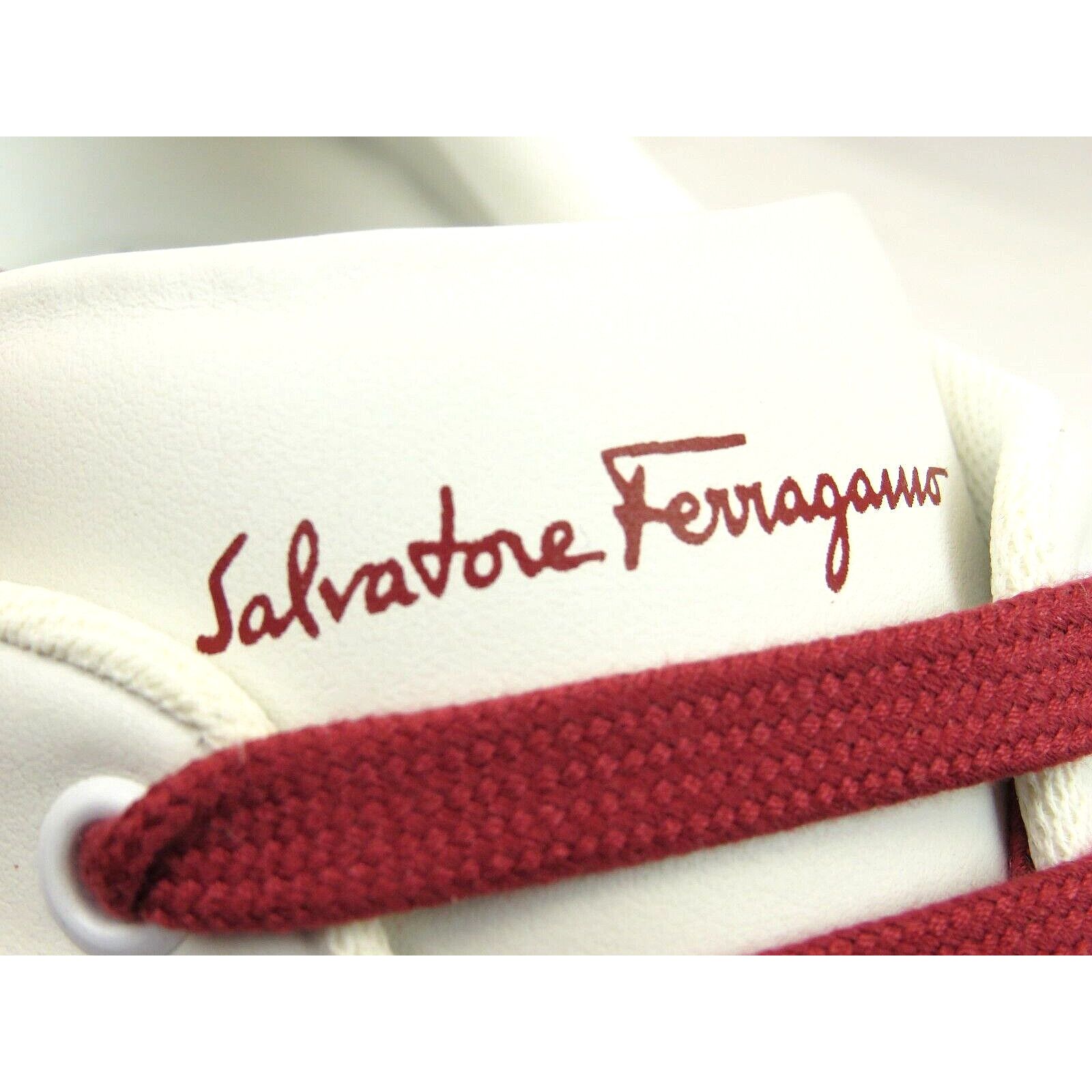 Salvatore Ferragamo FERRAGAMO MANHATTAN WHITE LEATHER GANCINI LOGO SNEAKER 10.5 Size US 11.5 / EU 44-45 - 10 Thumbnail