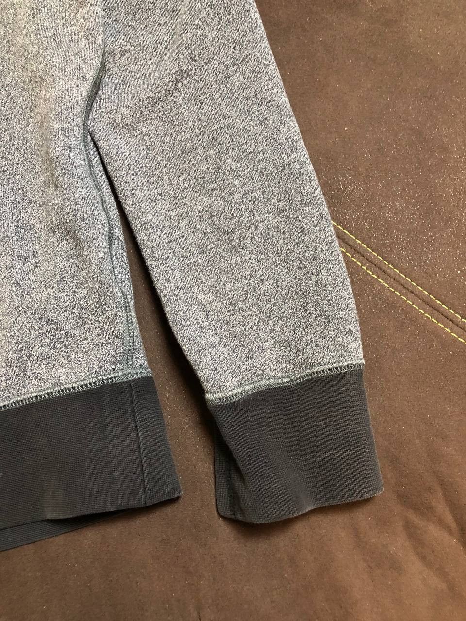 Nike Nike Sweatshirt Grey The Varsity Crew Shoebox Logo Pullover Size US S / EU 44-46 / 1 - 13 Thumbnail