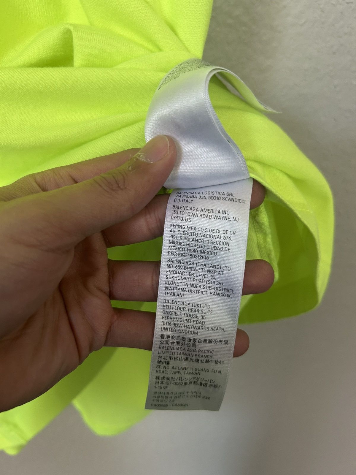 Balenciaga NEW BALENCIAGA NEON LOOP LAYERED TEE Size US M / EU 48-50 / 2 - 8 Thumbnail
