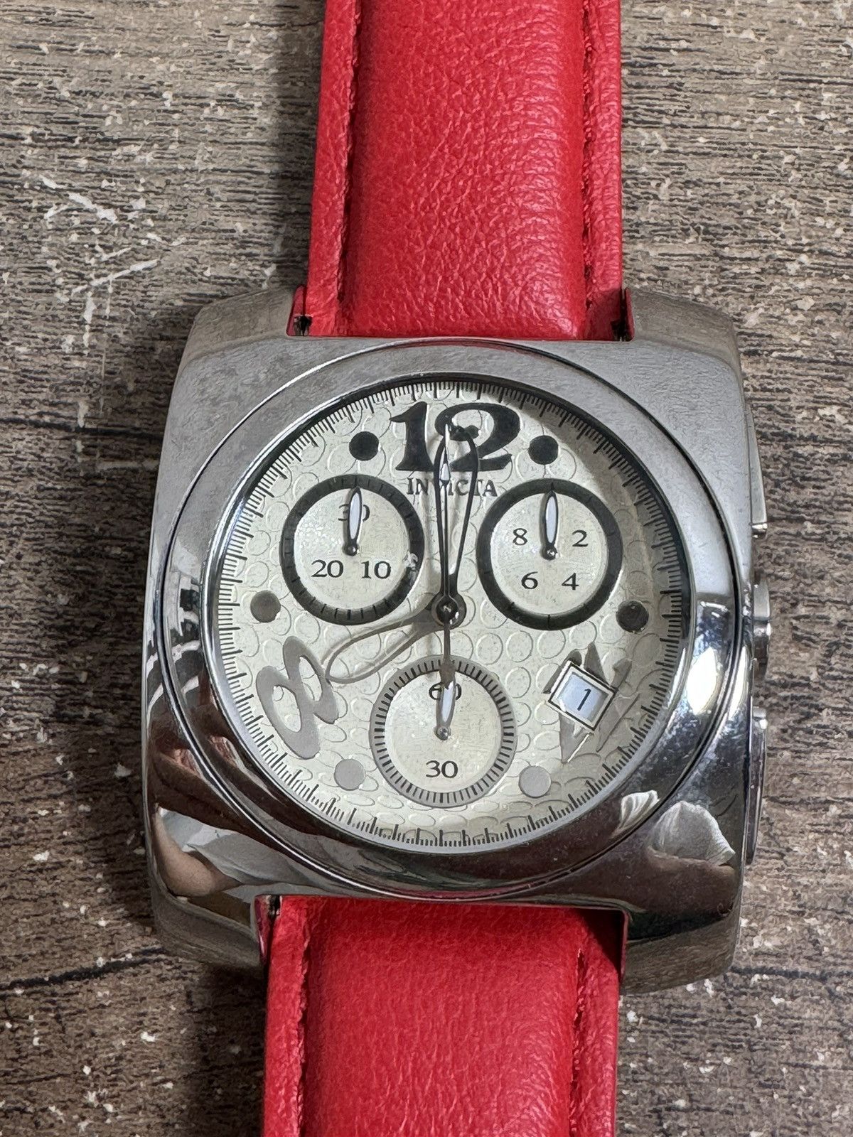 Invicta INVICTA TESSIO SWISS CHRONOGRAPH CURVE MODEL 2140 40MM MENS Size ONE SIZE - 1 Thumbnail