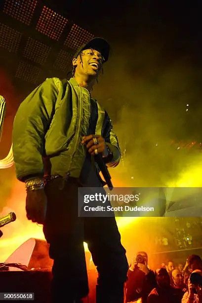Travis Scott Rare 2015 Travis Scott Rodeo Green Olive Bomber Jacket Size US L / EU 52-54 / 3 - 14 Thumbnail