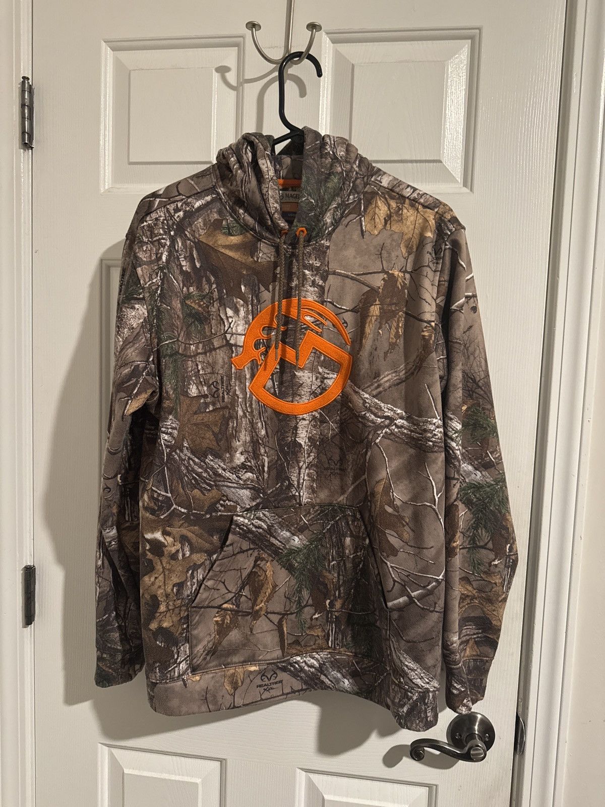 Vintage Vintage Magellan Outdoor logo Tree camo hoodie Size US M / EU 48-50 / 2 - 1 Preview