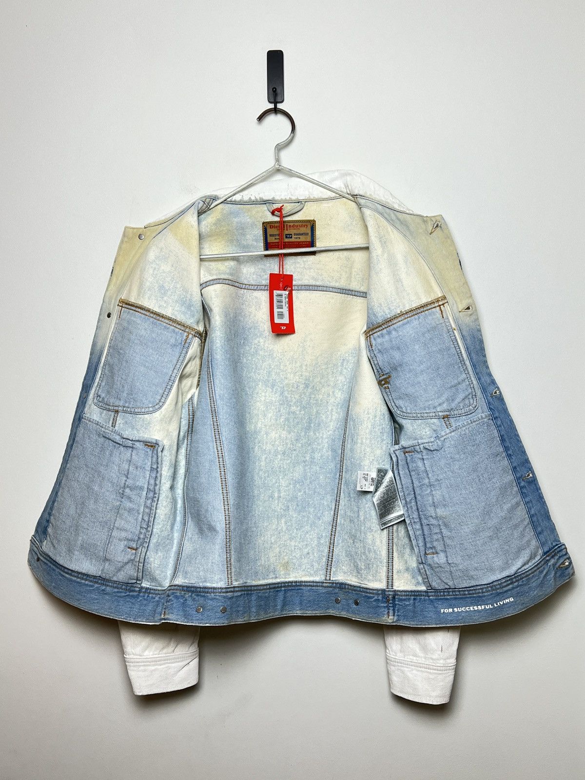 Diesel diesel painted denim trucker jacket maison martin margiela Size US M / EU 48-50 / 2 - 14 Thumbnail