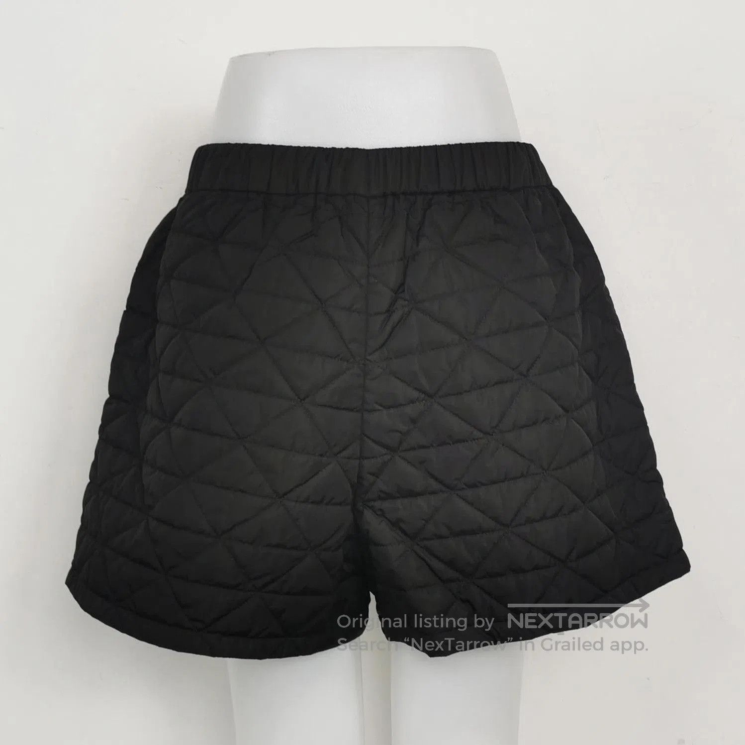 Prada Prada Quilted Logo Black Shorts Size 44 . Size 41" - 1 Thumbnail