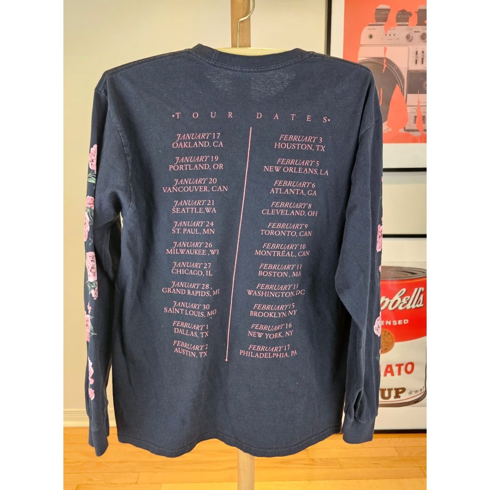 Vintage VINTAGE Conan Gray Sunset Shows Tour LONG SLEEVE BLACK T-SHIRT SZ LARGE Men Shirt Mens L Black Size US L / EU 52-54 / 3 - 6 Thumbnail