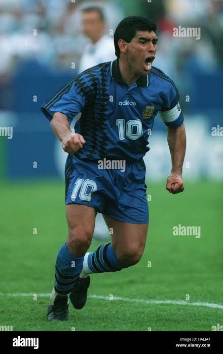 Adidas 1994 The Last World Cup Jersey Maradona Size US L / EU 52-54 / 3 - 1 Thumbnail