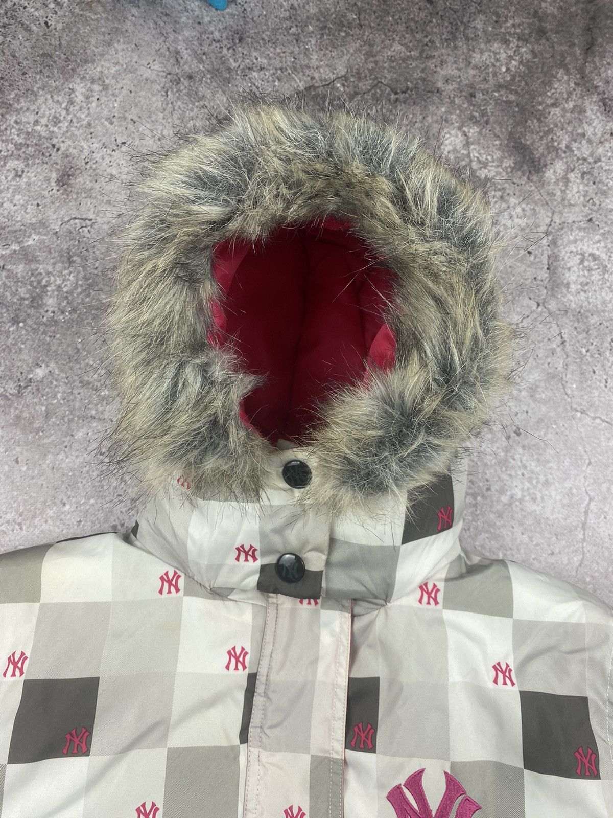 MLB × New York Yankees × Vintage Vintage New York Yankees fur monogram Y2K Bomber Jacket Size M / US 6-8 / IT 42-44 - 4 Thumbnail