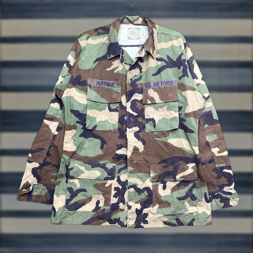 Vintage VINTAGE US Army Military Jacket Mens M Long Woodland Camouflage Button Shirt Size US M / EU 48-50 / 2 - 1 Thumbnail