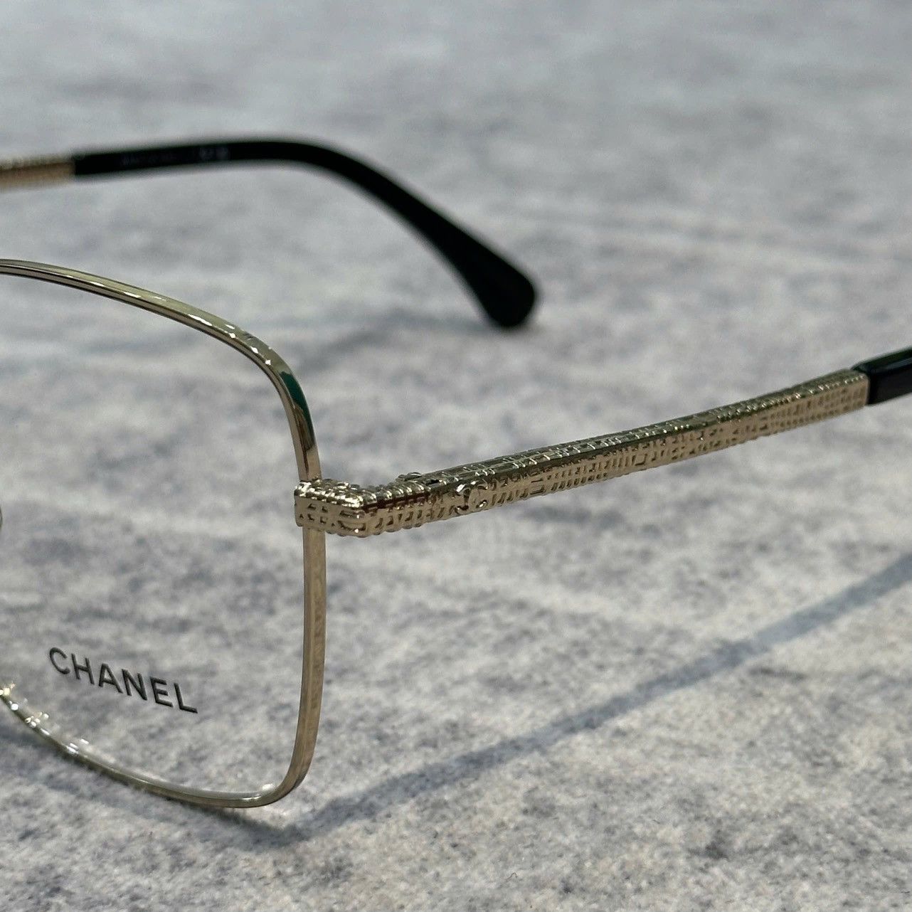 Chanel Chanel 0CH2216 C437 Size ONE SIZE - 3 Thumbnail