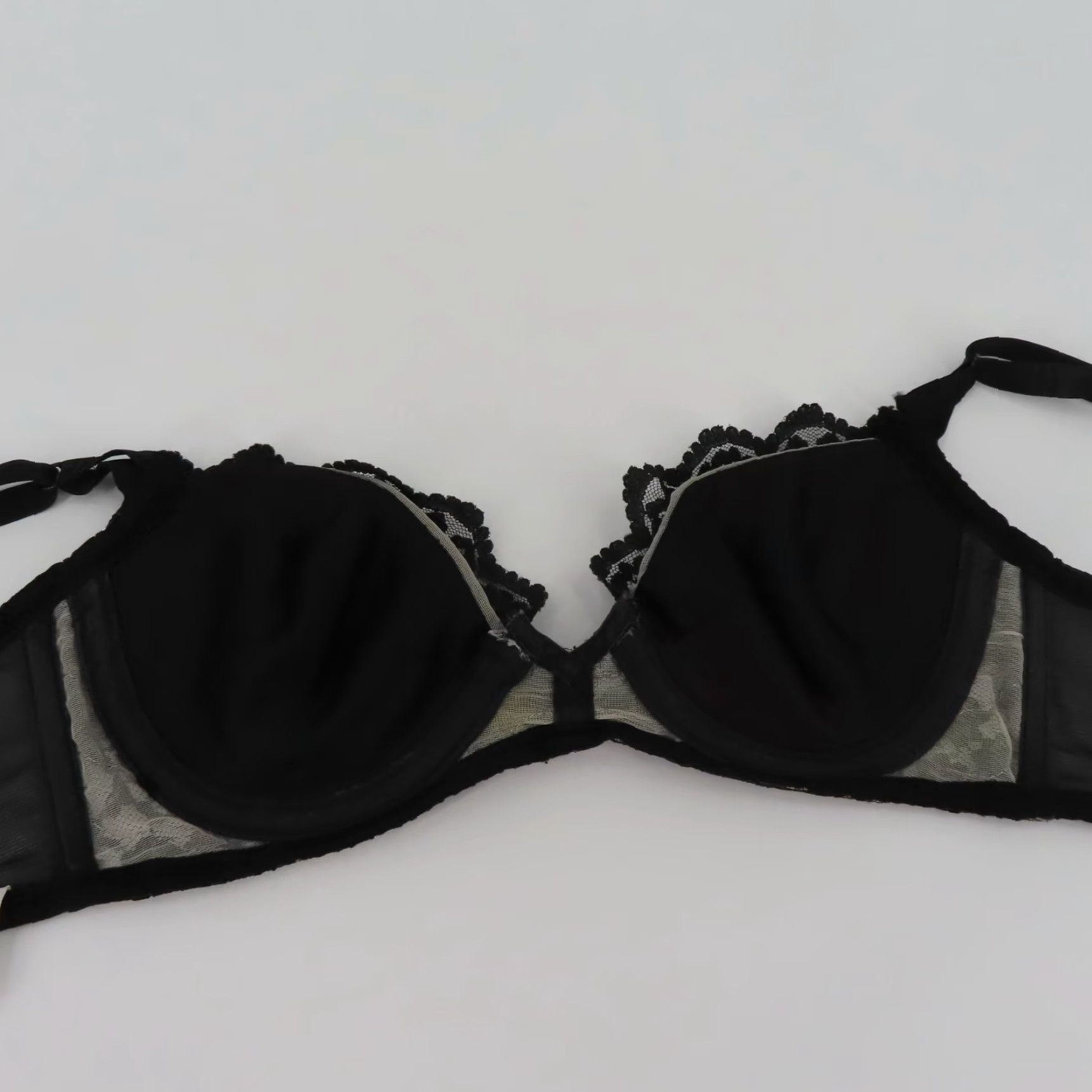 Vintage VINTAGE Adonna JCPenney Bra 34B Underwire Floral Lace Black Women's T-Shirt Style 34B Womens Size ONE SIZE - 7 Thumbnail
