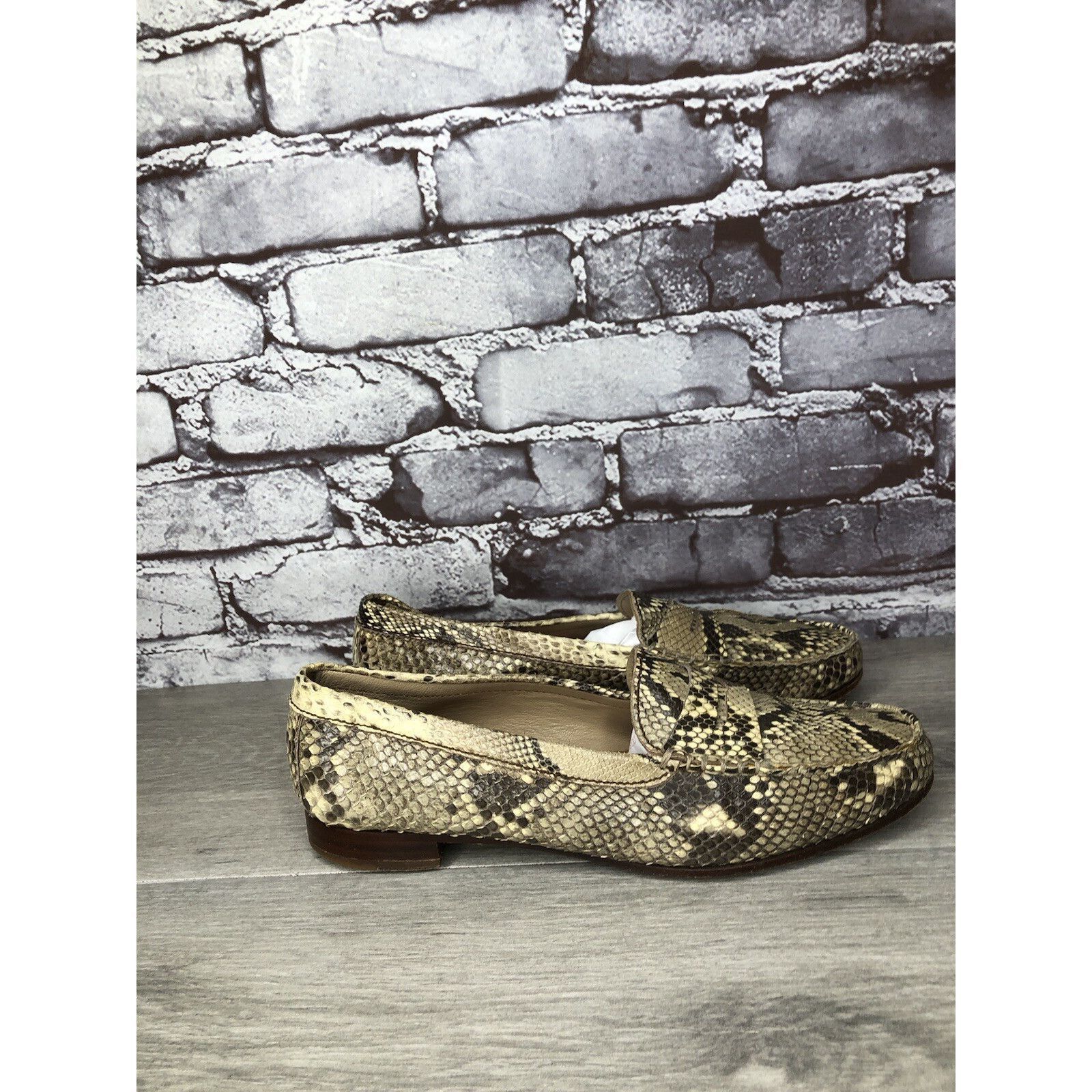 Carmina Carmina Cream Black Snakeskin Python Print Leather Women Sz Size US 6 / IT 36 - 8 Thumbnail
