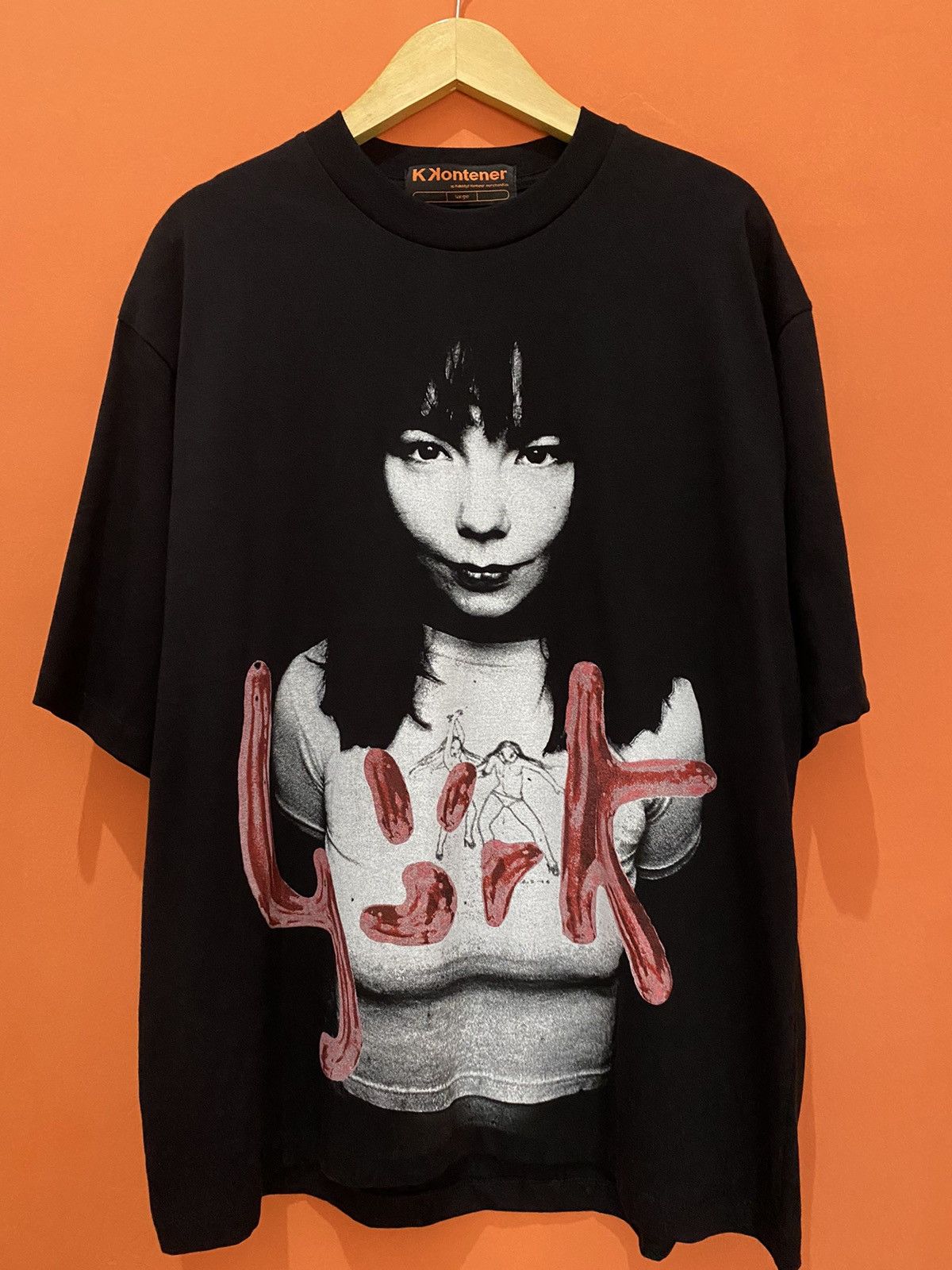 Band Tees 🔥RARE🔥 Bjork boot sade mazzy star tee y2k ykk Size US L / EU 52-54 / 3 - 1 Thumbnail